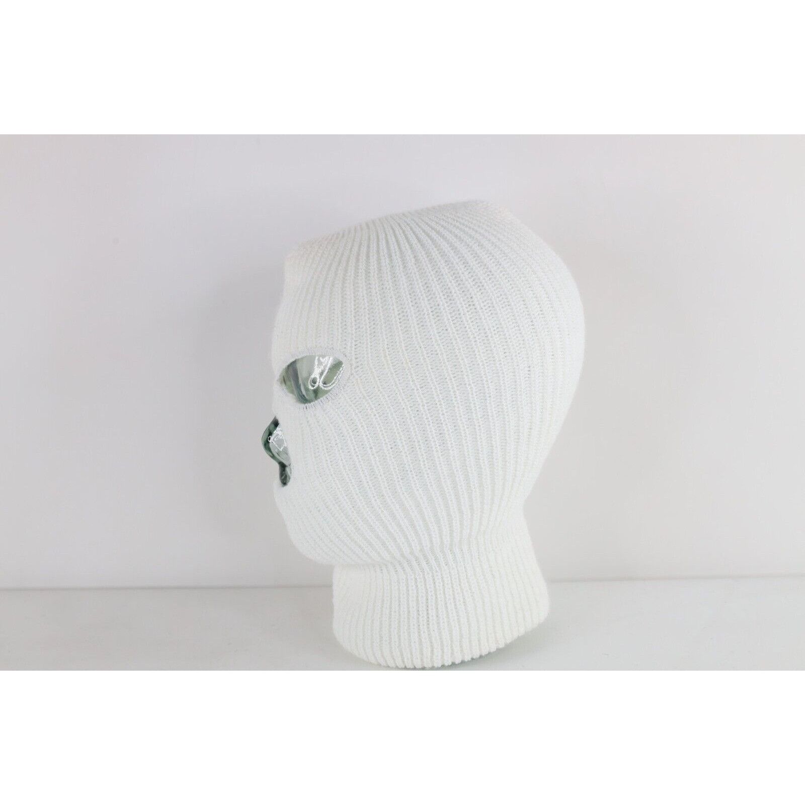 Vintage Vintage 90s Streetwear Chunky Ribbed Knit 3 Hole Beanie Size ONE SIZE - 2 Thumbnail