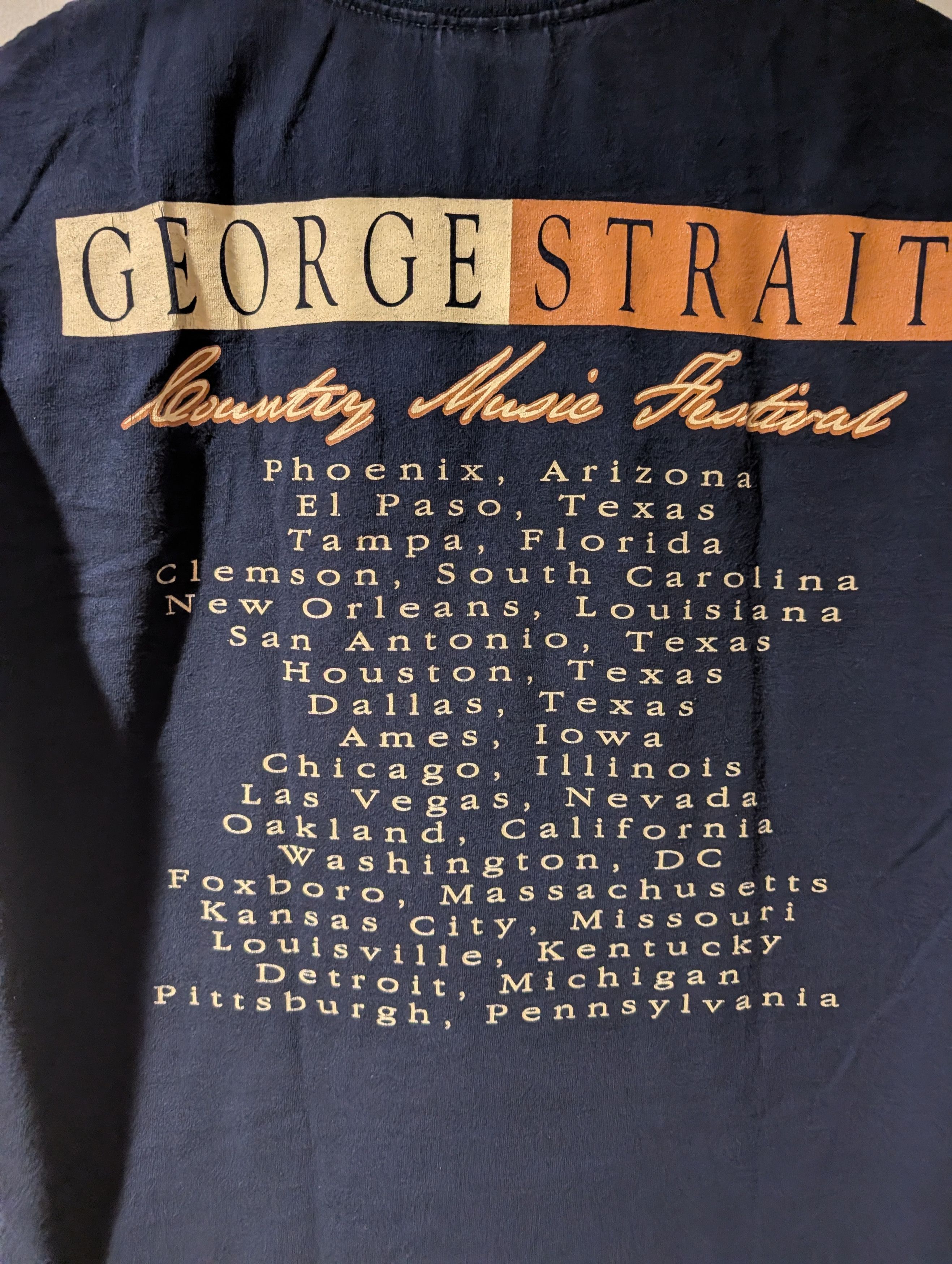 Band Tees Vintage George Strait Country Music Festival T Shirt Tour Size US M / EU 48-50 / 2 - 5 Thumbnail