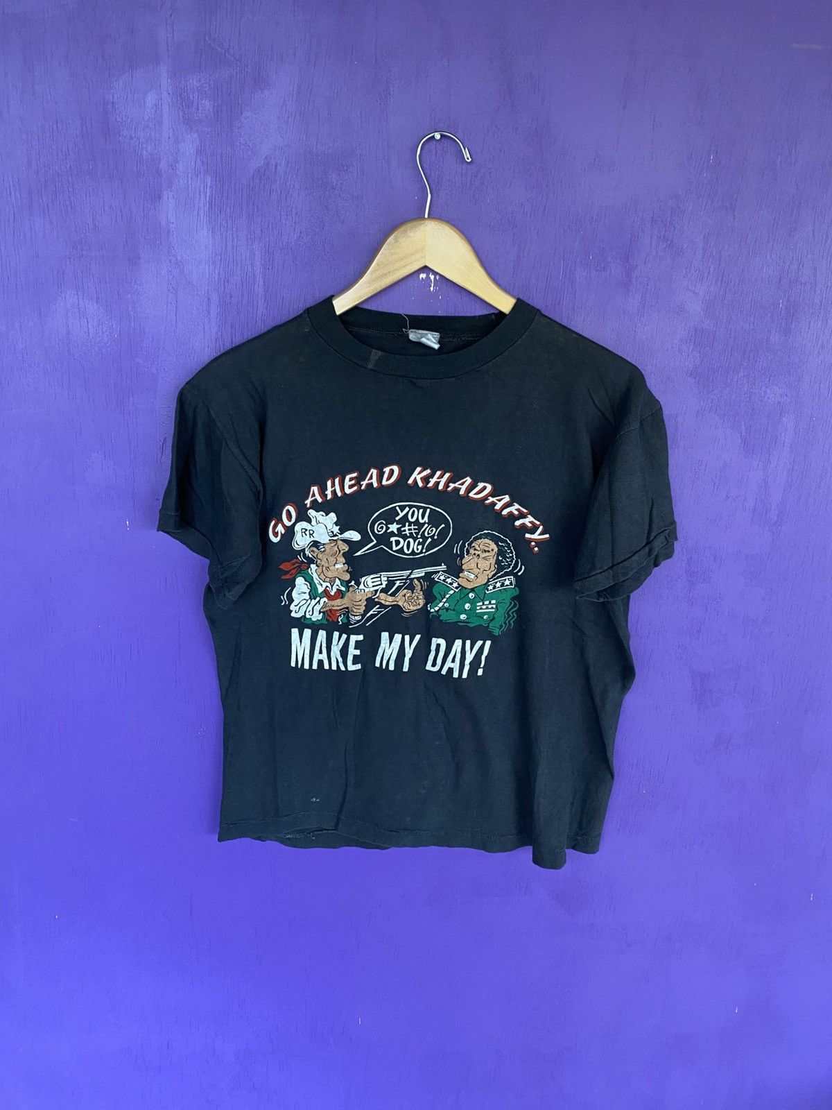 Other Vintage 80s Ronald Regan/Khadaffy military war tee Size US M / EU 48-50 / 2 - 1 Thumbnail