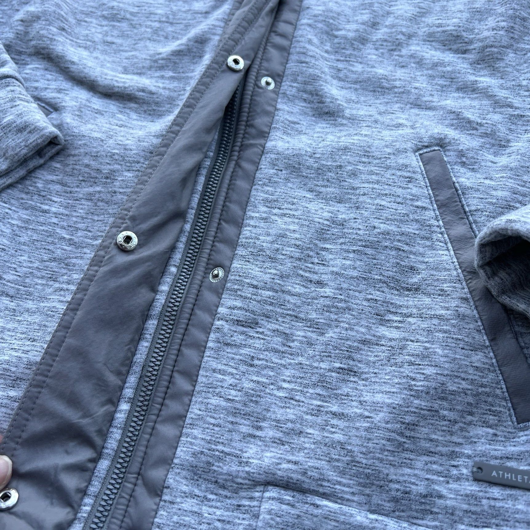 Athleta VINTAGE Athleta Bomber Jacket Womens Medium Gray Casual Travel Full Zip Pockets 2010s Size M / US 6-8 / IT 42-44 - 4 Thumbnail