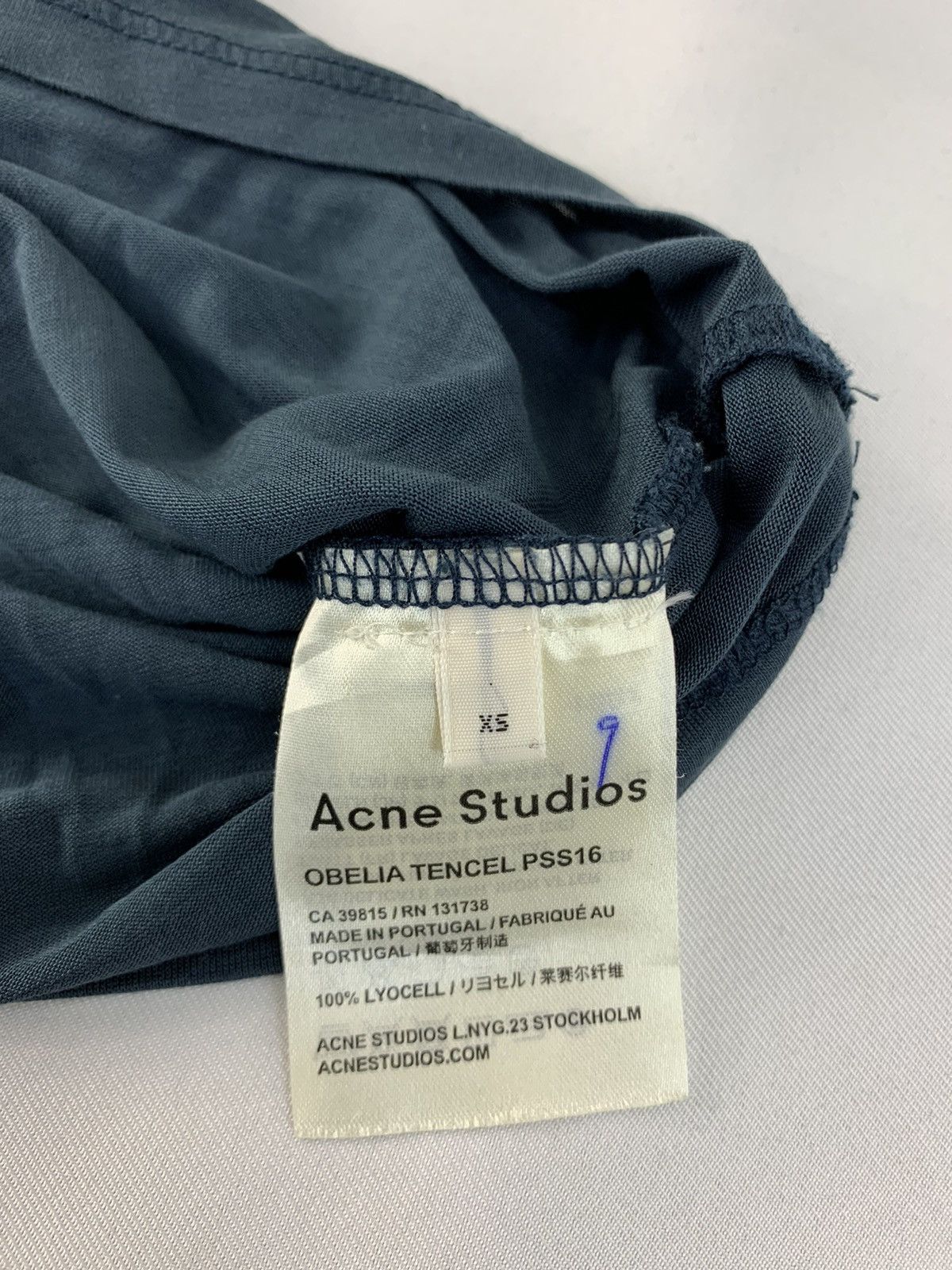 Acne Studios Hype Acne Studio Plain Minimalist Long Crewneck Tee T-shirt Size S / US 4 / IT 40 - 6 Thumbnail