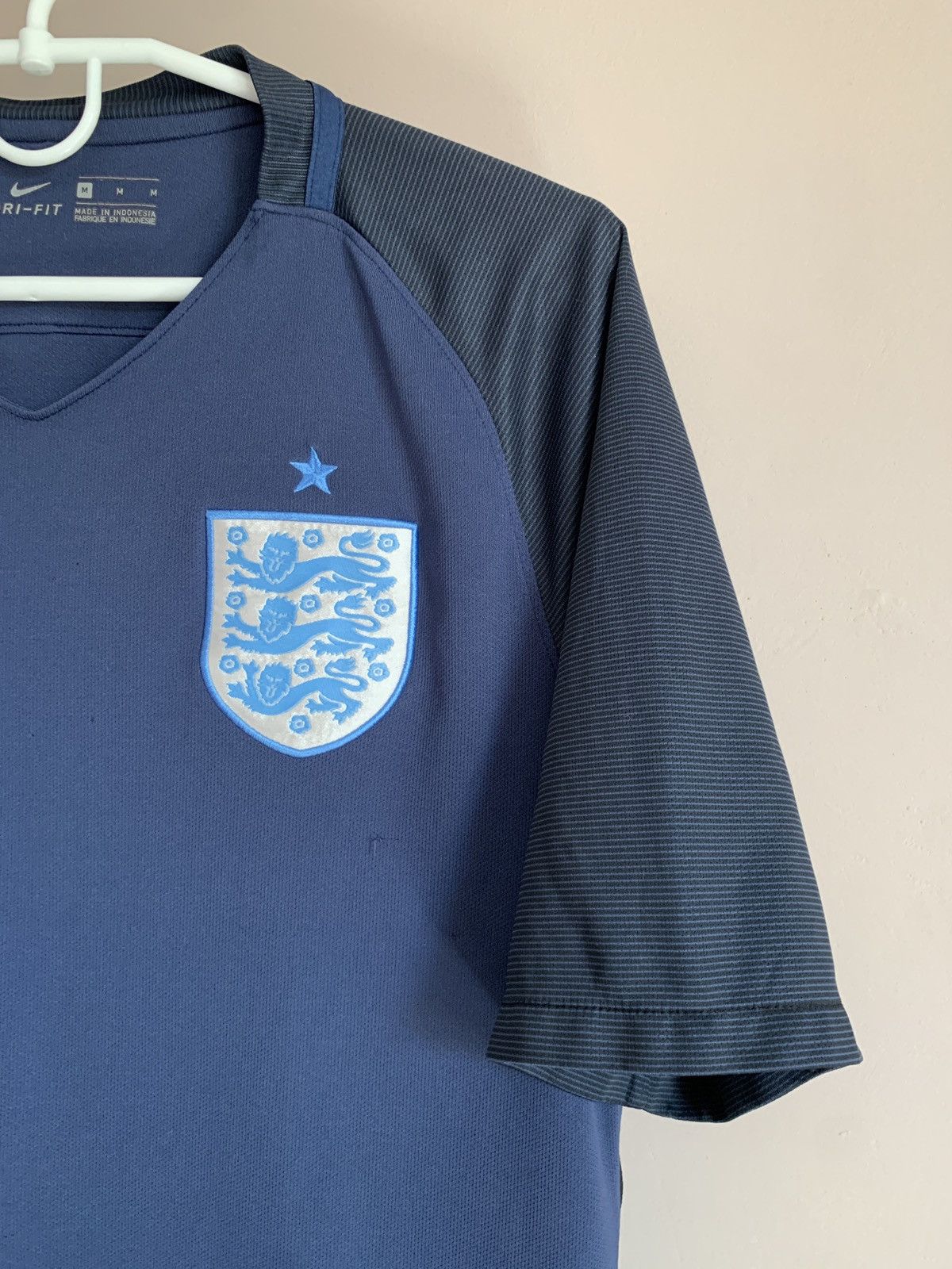 Nike England 2018 Third Football Shirt Nike Soccer Jersey Medium Size US M / EU 48-50 / 2 - 3 Thumbnail