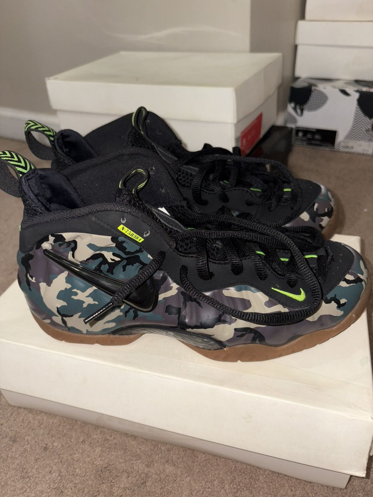 Nike Nike Air Foamposite Pro PRM LE ‘Green Camo’ Size US 8 / EU 41 - 3 Thumbnail
