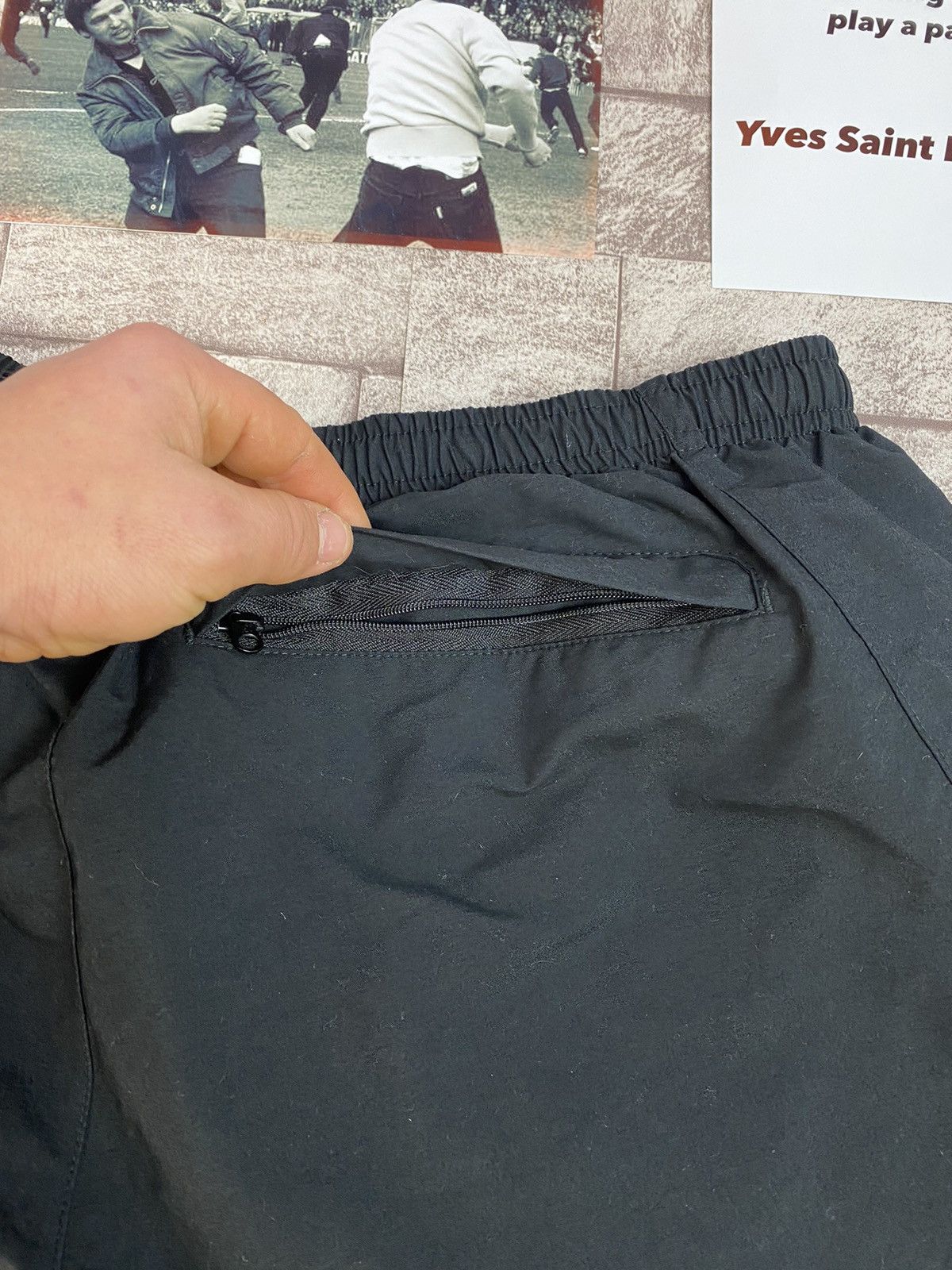 Nike × Vintage Vintage Nylon Nike Shorts Y2k style M Size US 32 / EU 48 - 14 Thumbnail