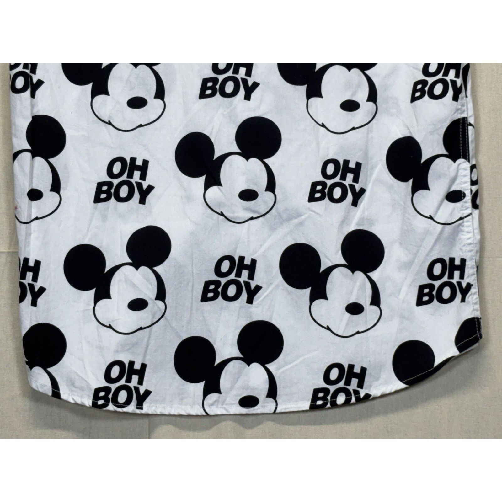 NEFF DISNEY X NEFF Mickey Mouse Men’s Size S Button Up Shirt Size US S / EU 44-46 / 1 - 16 Thumbnail