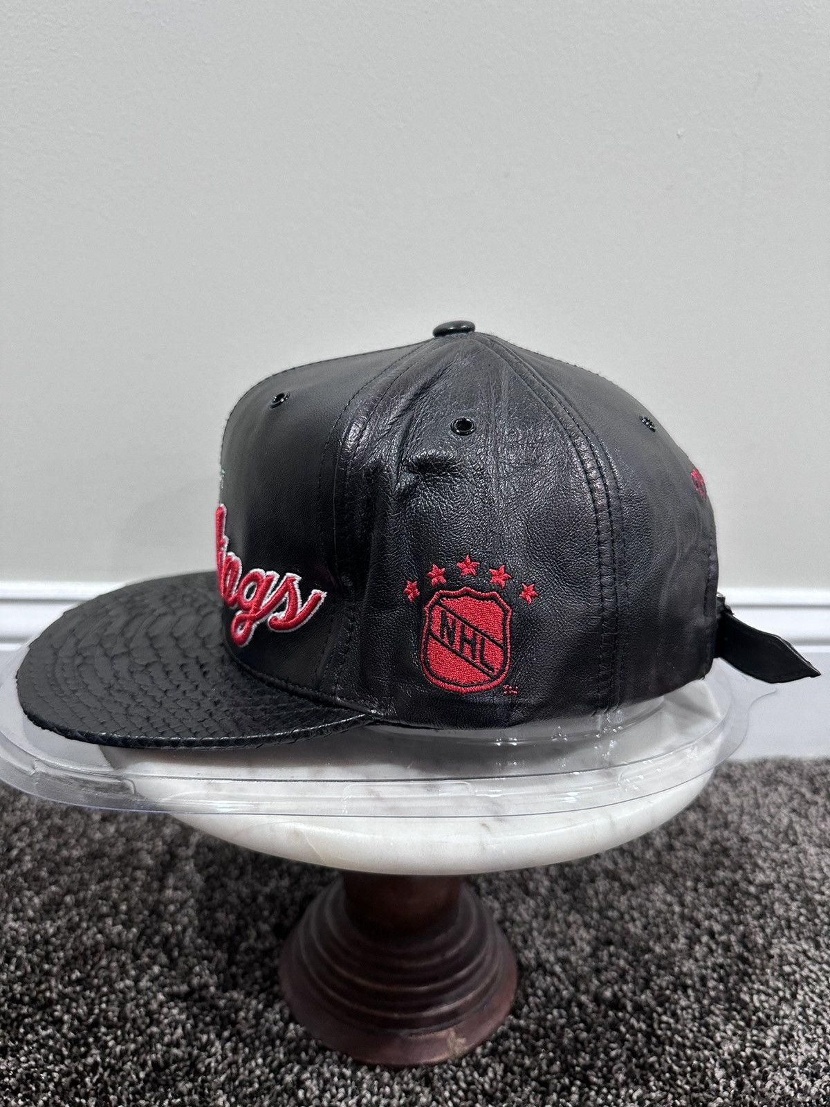 Just Don Just Don x Mitchell & Ness NHL Detroit Red Wings Leather Hat Size ONE SIZE - 4 Thumbnail