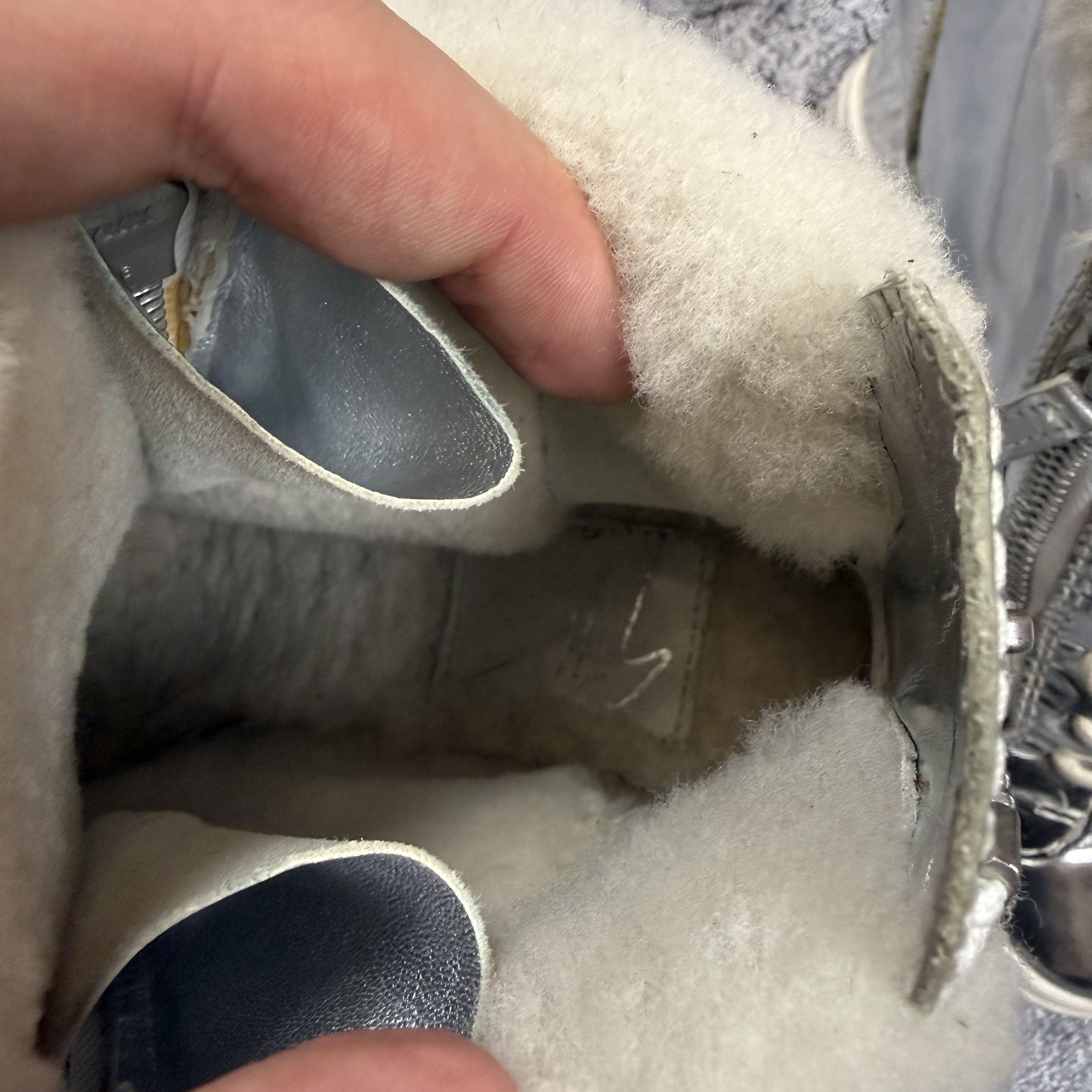 Giuseppe Zanotti RRP $1100+ Giuseppe Zanotti Mirror Silver Hi Top Sneakers Size US 5 / EU 37 - 7 Thumbnail