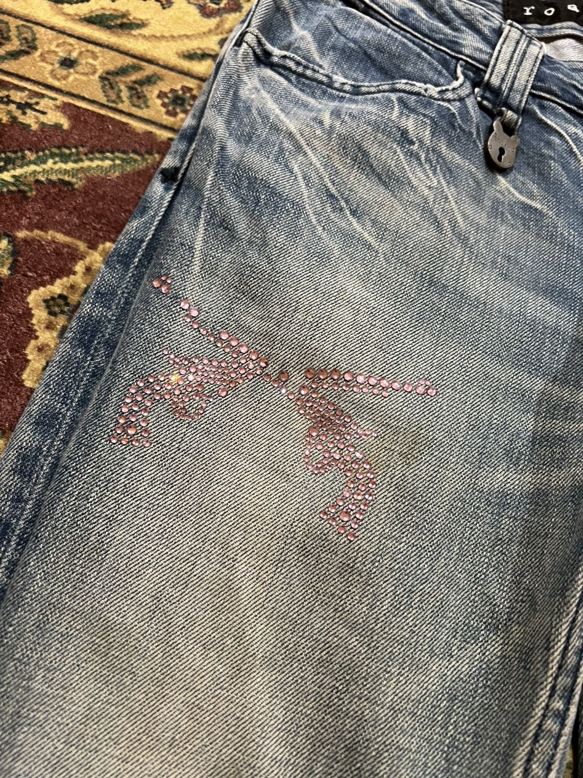 Japanese Brand ROAR CROSS PISTOL DISTRESSED JEANS Size 30" / US 8 / IT 44 - 8 Thumbnail