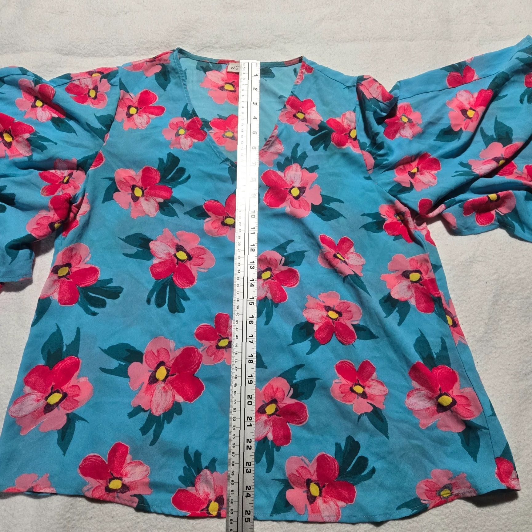 Vintage Emily Shirt Women L Blue Floral Short Sleeve V-Neck Blouse Size Large - Flower Pattern Casual Shirt Size L / US 10 / IT 46 - 6 Thumbnail