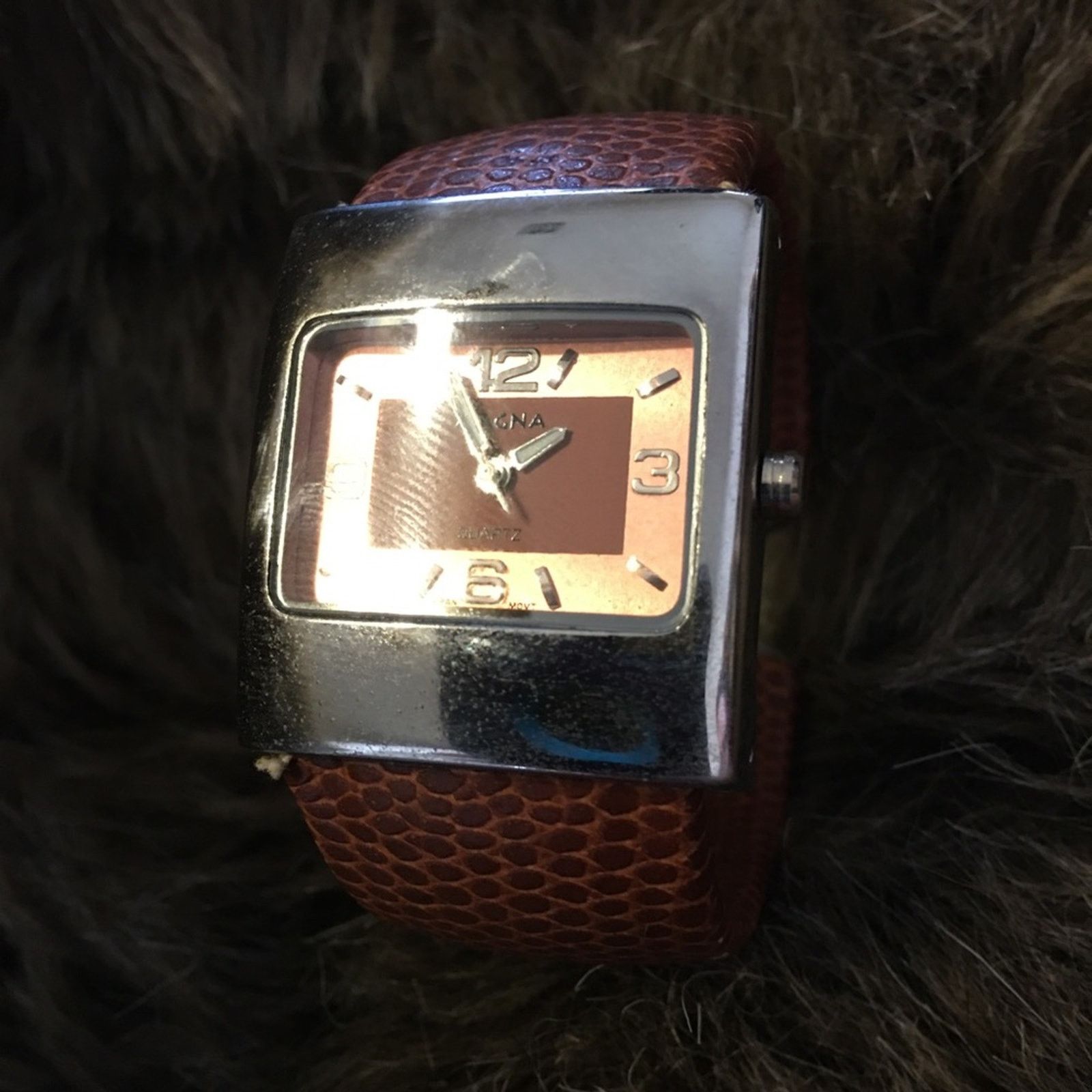 Other Ladies Magna brown faux snake wide cuff watch Size ONE SIZE - 3 Thumbnail