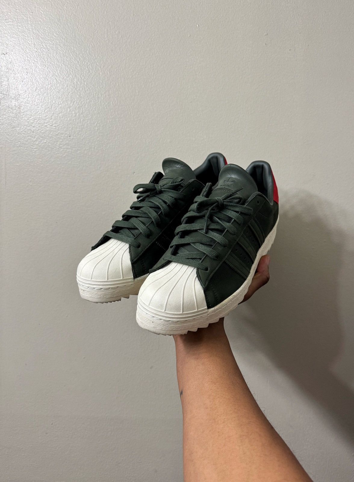 adidas gazelle silver green womens Y-3 Unisex Superstar Leather Cream White / Off White / Night Cargo Low Top  Sneakers