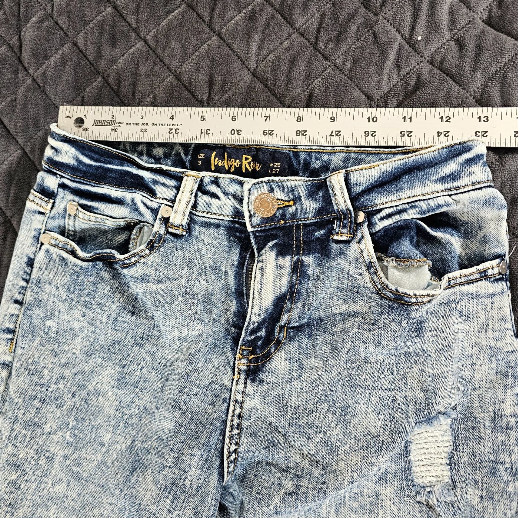 Vintage Indigo Rein Jeans Juniors 3 Blue Capri Cut Off Cropped Light Wash Distressed Size 26" / US 2 / IT 38 - 4 Thumbnail