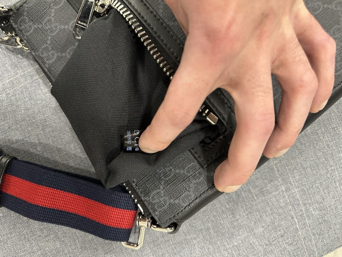 Gucci GUCCI GG BLACK SMALL MESSENGER BAG Size ONE SIZE - 15 Thumbnail