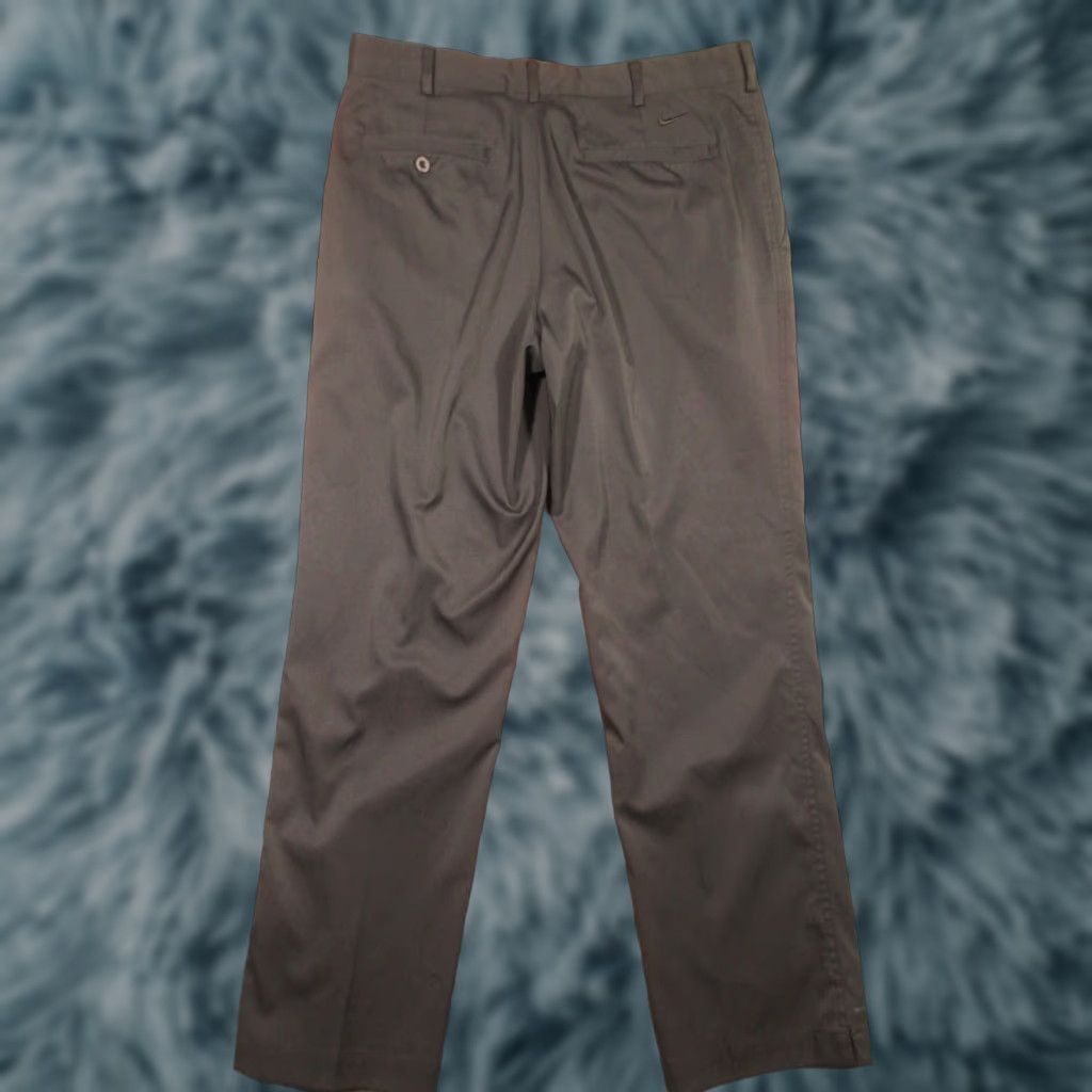 Nike Nike Golf Pants Mens Regular 32x32 Black Flat Front Dri-Fit Quick Dry Stretch Chino Athletic" Size US 32 / EU 48 - 1 Thumbnail