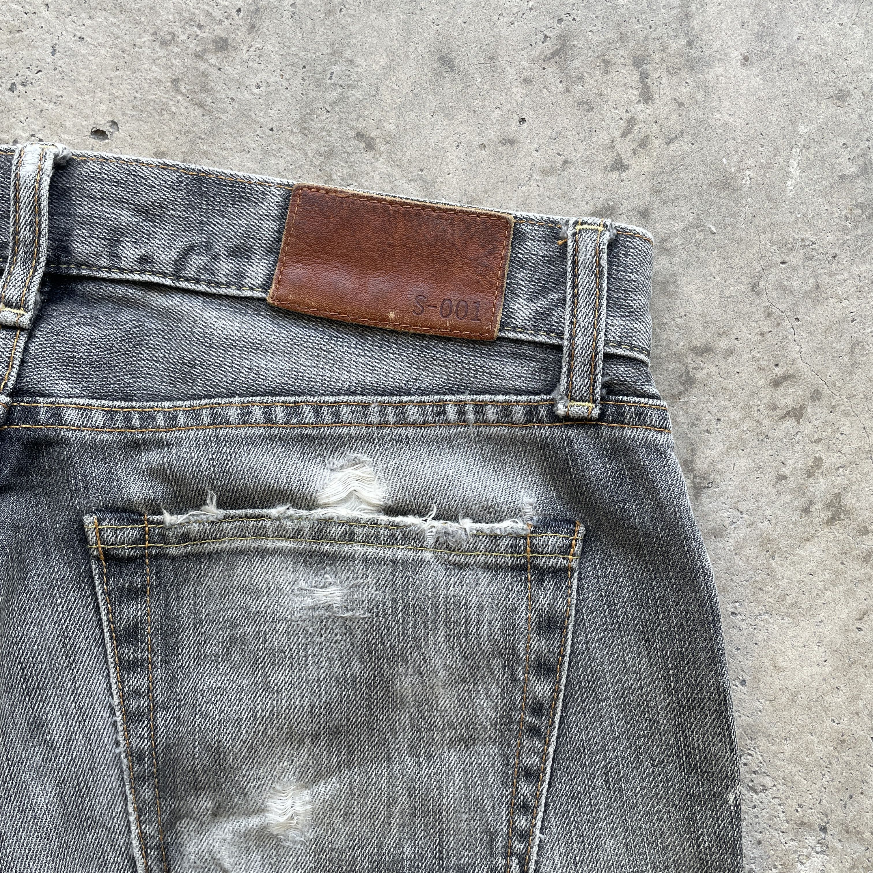 Japanese Brand × Jean × Vintage VINTAGE JAPANESE DISTRESSED BLACK FADED JEANS PANTS W31 Size US 31 - 7 Thumbnail