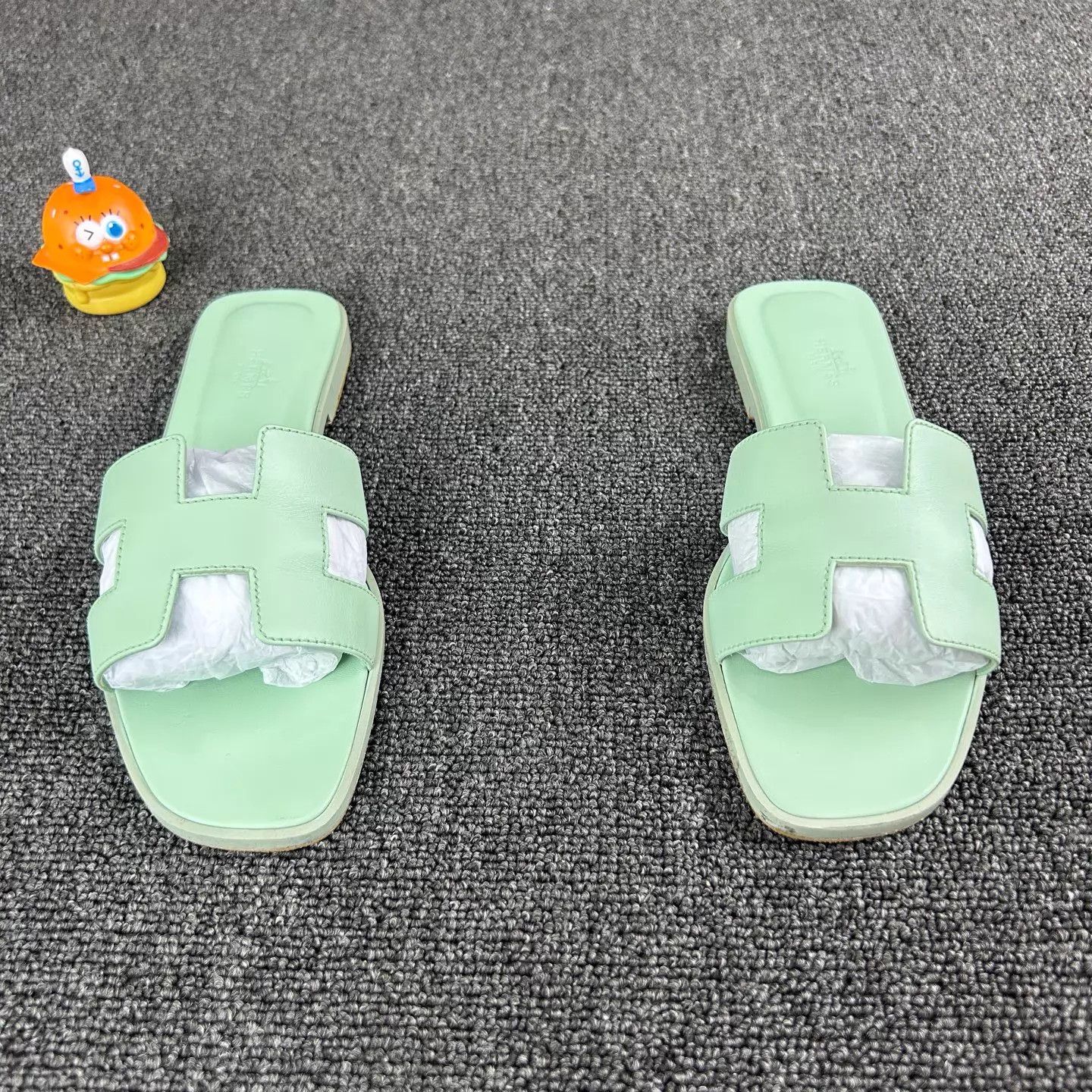 Hermes Hermes Green Slippers 39 HB6816 Size US 8.5 / IT 38.5 - 2 Thumbnail