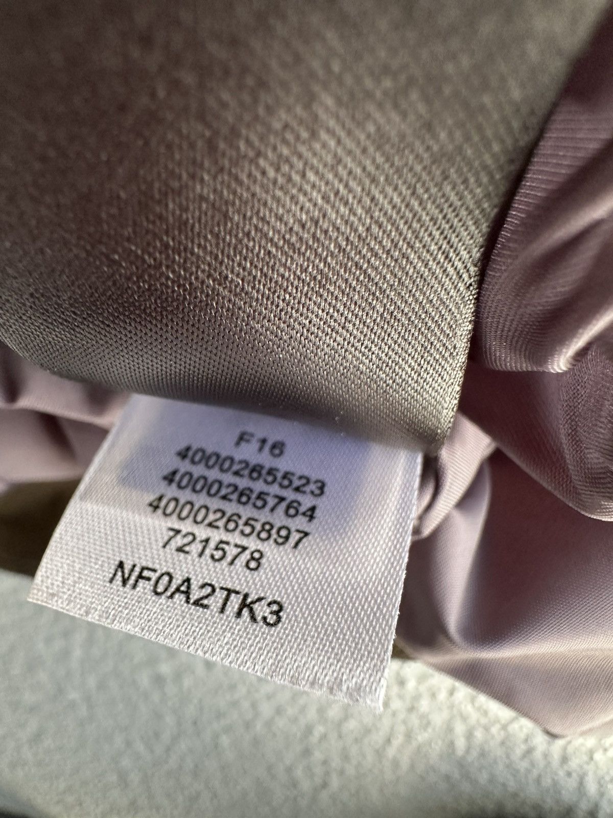 The North Face NORTH FACE DRYVENT INSULATED JACKET SIZE S Size US S / EU 44-46 / 1 - 6 Thumbnail