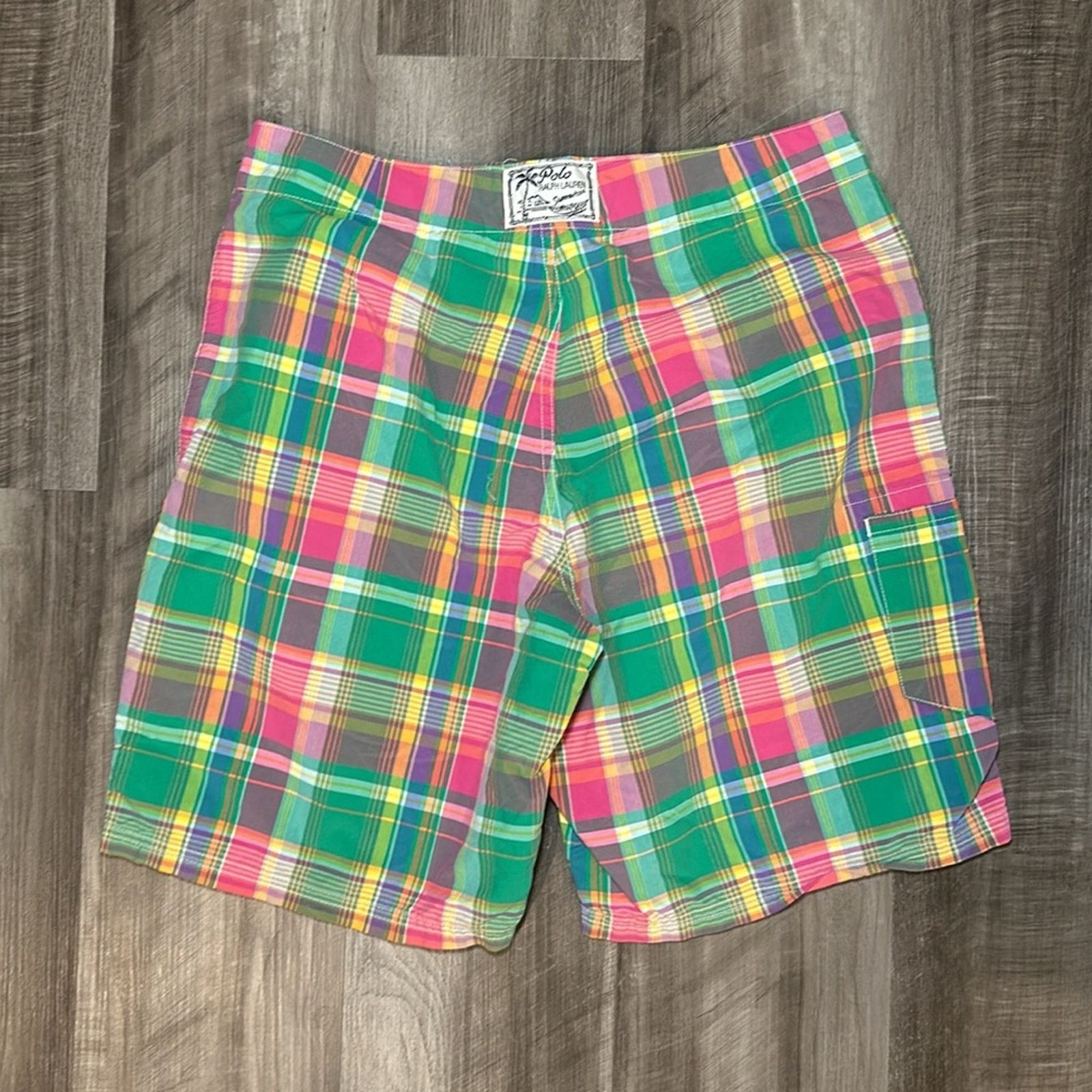 Polo Ralph Lauren Polo Ralph Lauren Plaid Board Shorts - 30 Size US 30 / EU 46 - 2 Thumbnail