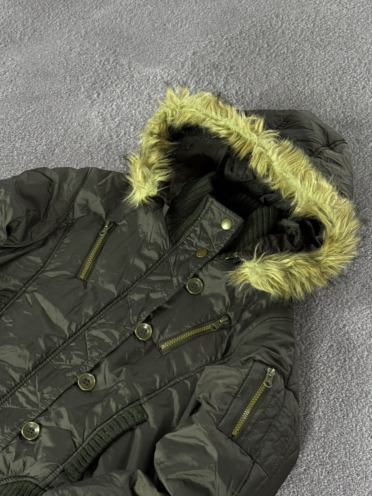 If Six Was Nine 00’s Aesthetic Vintage Faux Fur Cropped Bomber Jacket Size M / US 6-8 / IT 42-44 - 8 Thumbnail