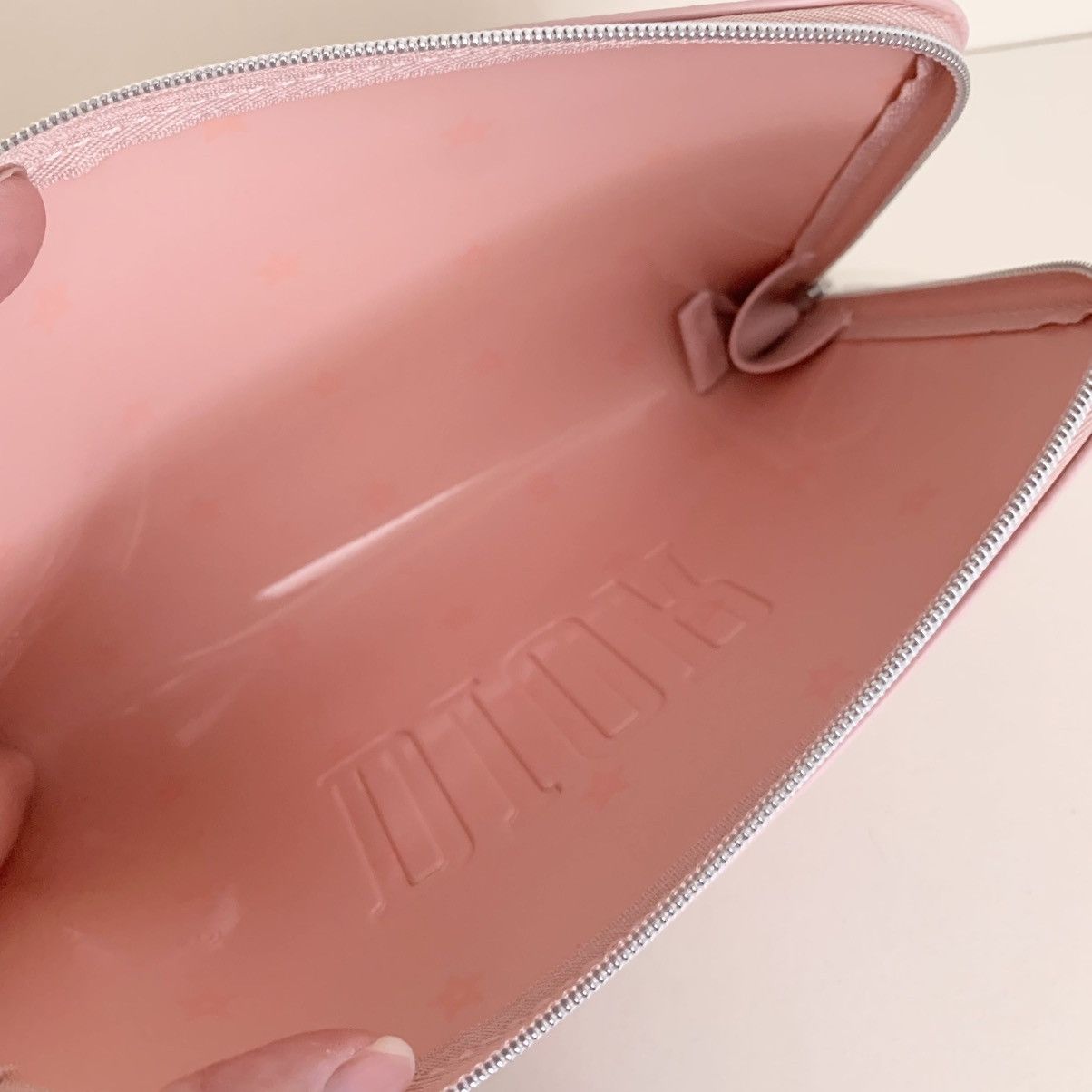 Dior Dior pink zippy cosmetic pouch Size ONE SIZE - 9 Thumbnail