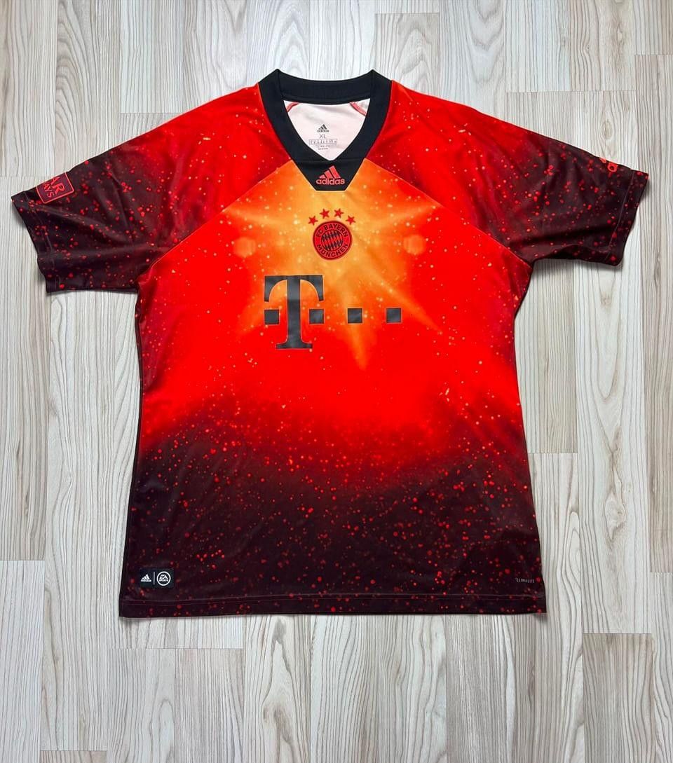 Adidas Bayern Monachium EA Sports 2018 soccer Jersey