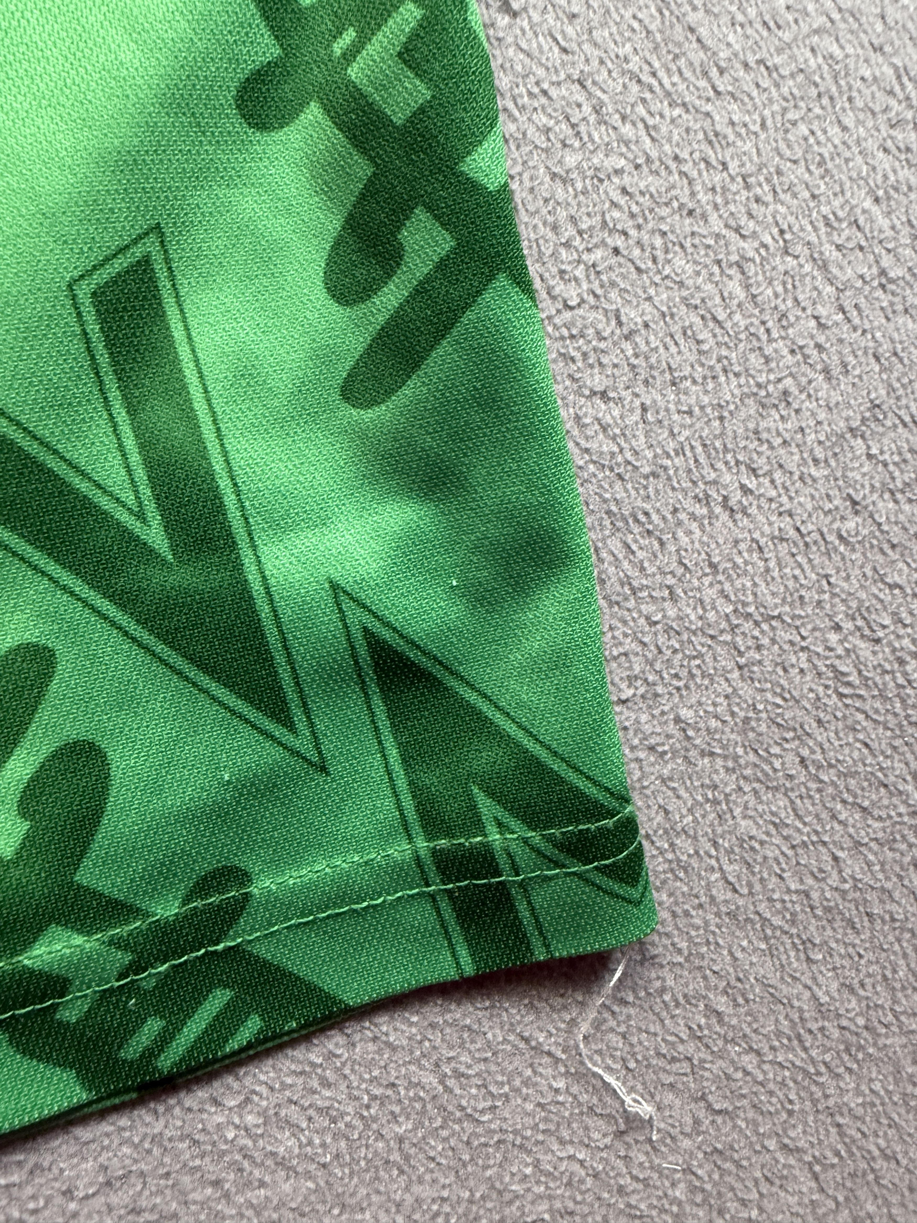 Vintage Mitre Hibernian Home jersey Green football shirt mens size S Size US S / EU 44-46 / 1 - 11 Thumbnail