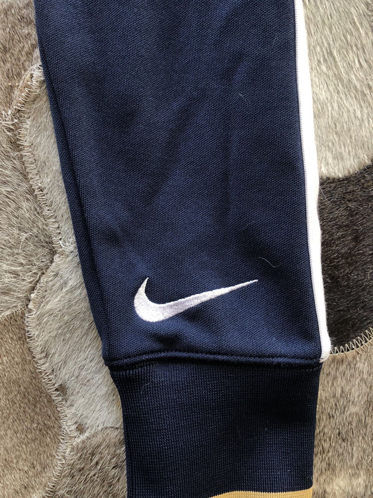 NFL × Nike × Vintage CRZY 🔥Vintage St. Louis Rams Nike jacket Size US M / EU 48-50 / 2 - 3 Thumbnail