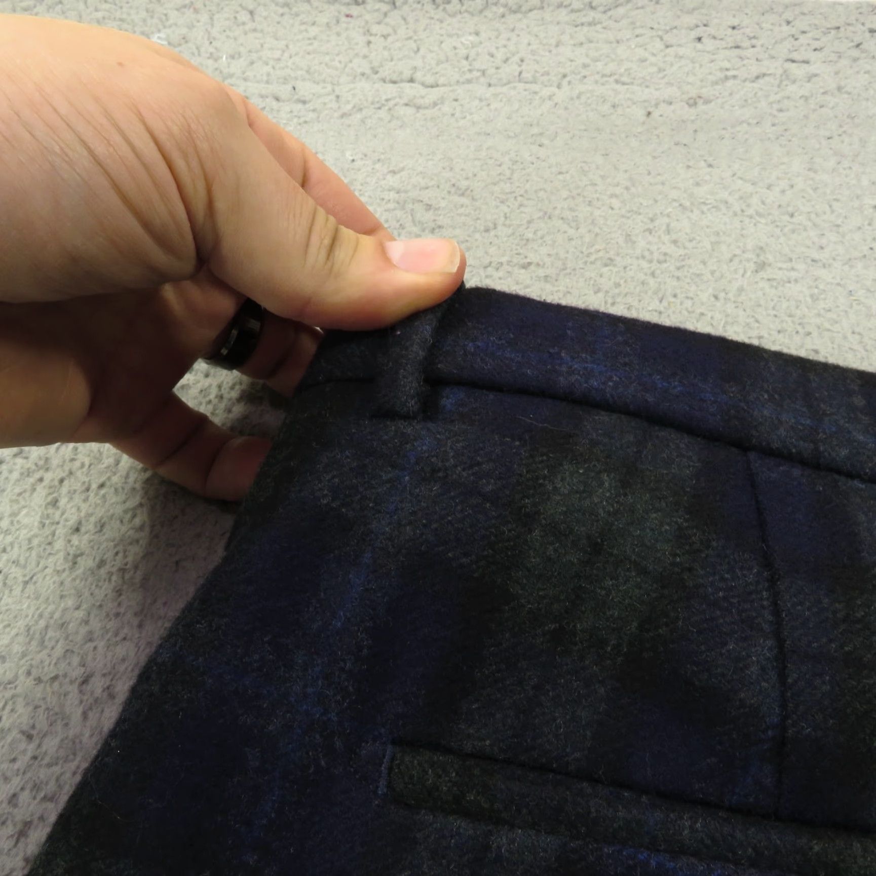 Peter Millar Peter Millar Pants Mens 35x30 Wool Navy Blackwatch Tartan Plaid Golf Trousers Dress Pants Size US 35 - 6 Thumbnail