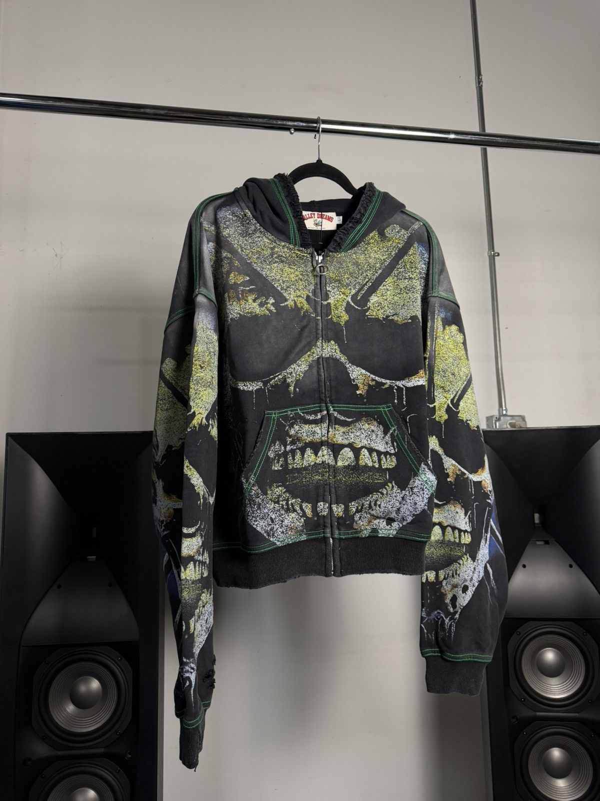 Vale Vale Forever Gravedigger Zip Up 'Black' Size US L / EU 52-54 / 3 - 1 Thumbnail