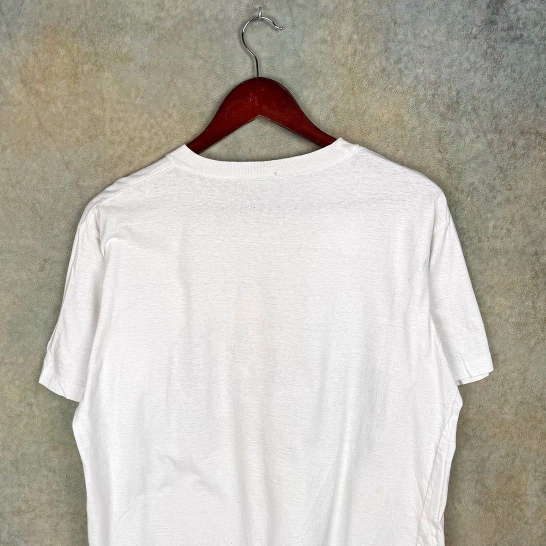 Vintage VTG Great Wall of China Graphic T Shirt Mens Sz M White 90s Size US M / EU 48-50 / 2 - 8 Thumbnail