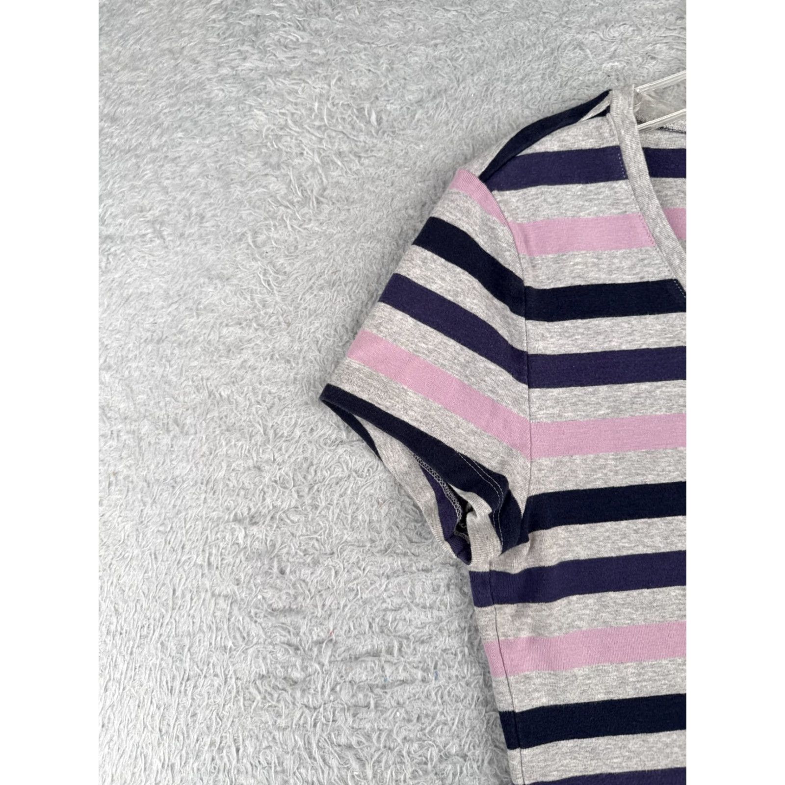 Tommy Hilfiger Tommy Hilfiger Shirt Juniors Extra Large Gray Pink Blue Stripe V-Neck Cotton Size XL / US 12-14 / IT 48-50 - 3 Thumbnail