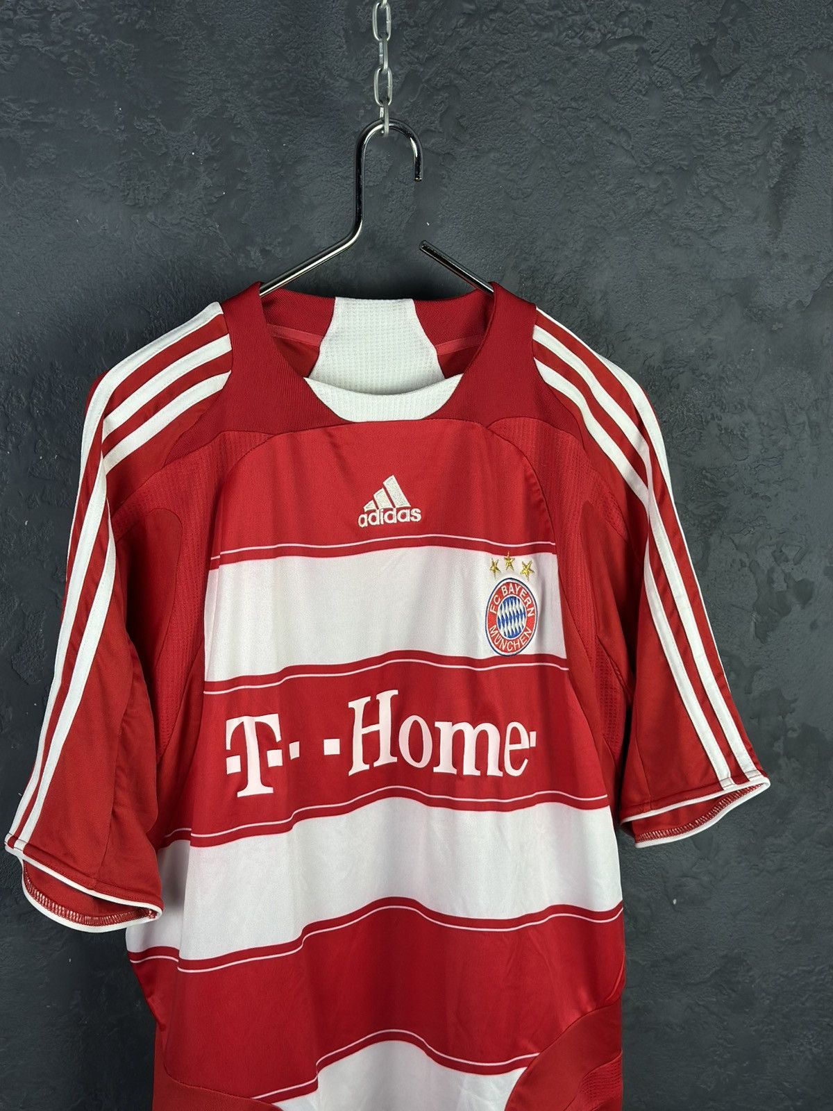 Vintage 2007-08 Bayern Munich Home Shirt Podolski #11 Size US M / EU 48-50 / 2 - 4 Thumbnail