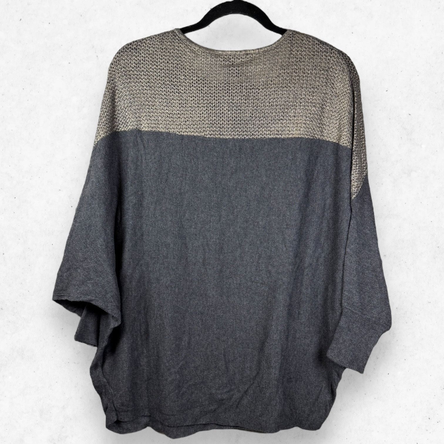 Nine West Nine West Jeans Batwing Top Women's M 3/4 Sleeve 2 Tone Gray Size M / US 6-8 / IT 42-44 - 2 Thumbnail