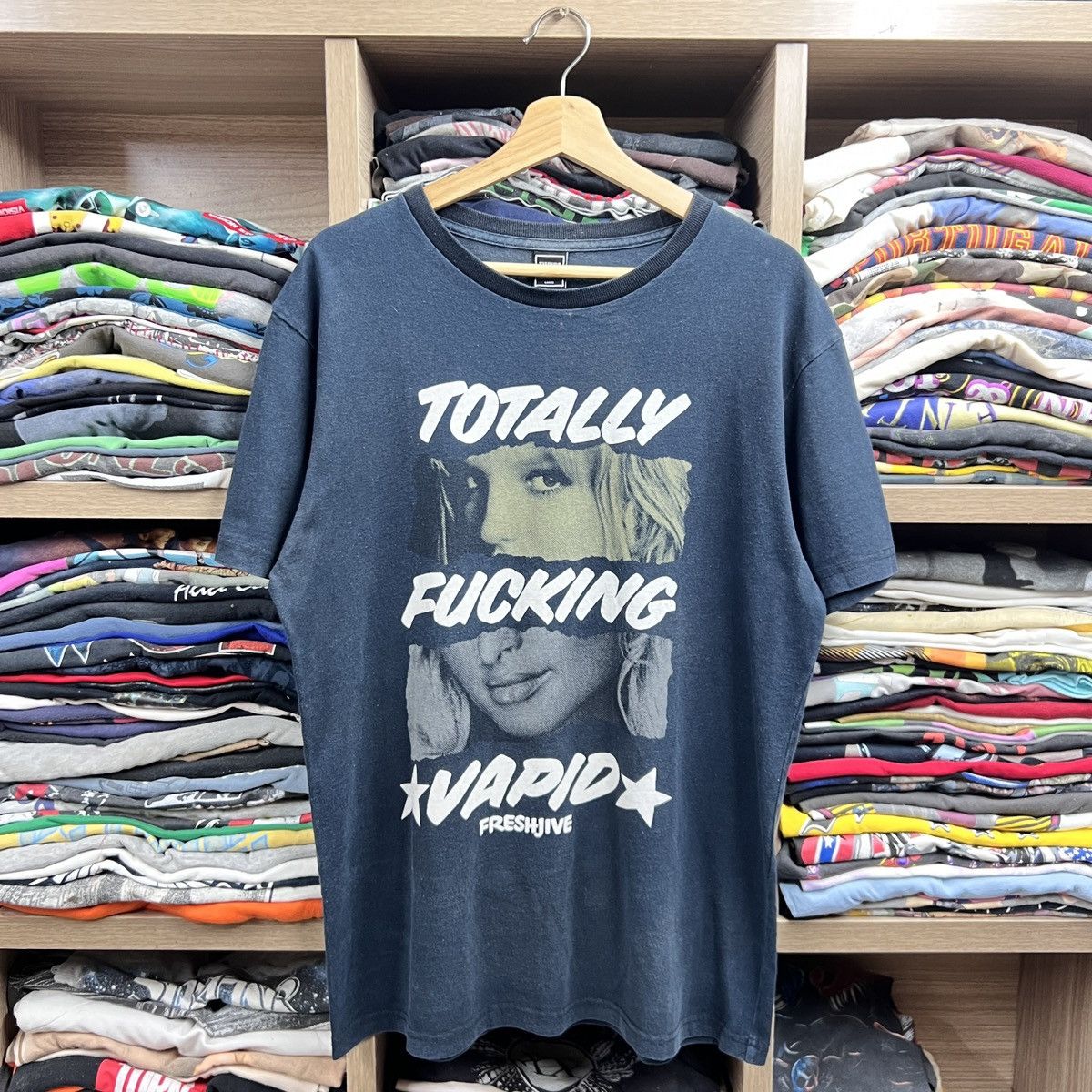 Freshjive VTG FRESHJIVE FXCKING VAPID BRITNEY/PARIS HILTON SIZE LARGE Size US L / EU 52-54 / 3 - 1 Thumbnail