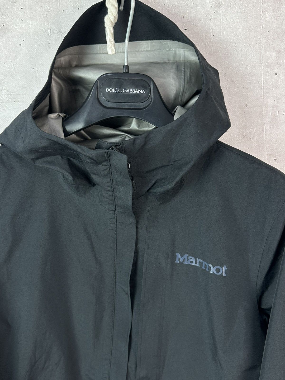 Marmot Marmot Gore-Tex Minimalist Black Long Sleeve Women’s Jacket Size S / US 4 / IT 40 - 3 Thumbnail