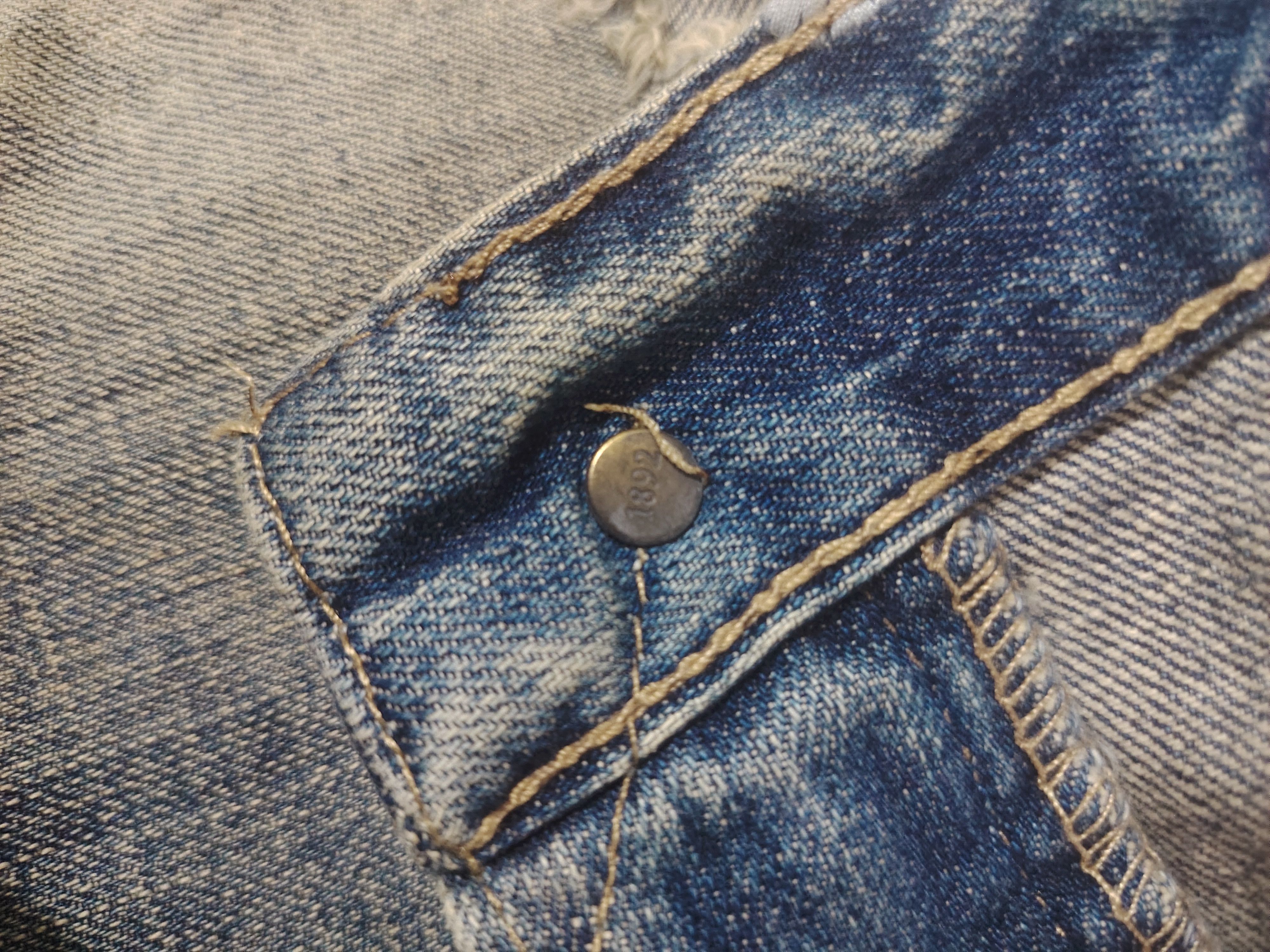 Abercrombie & Fitch Japanese A&F Baggy Flared Jeans Distressed Denim Size US 35 - 15 Thumbnail