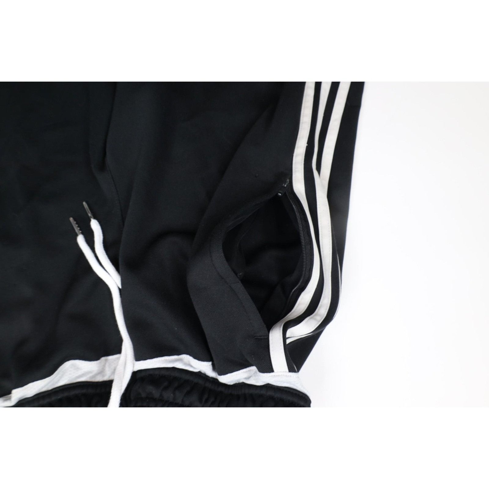 Adidas × Vintage Vintage Adidas Spell Out Striped Tapered Leg Soccer Pants Size US 32 / EU 48 - 7 Thumbnail