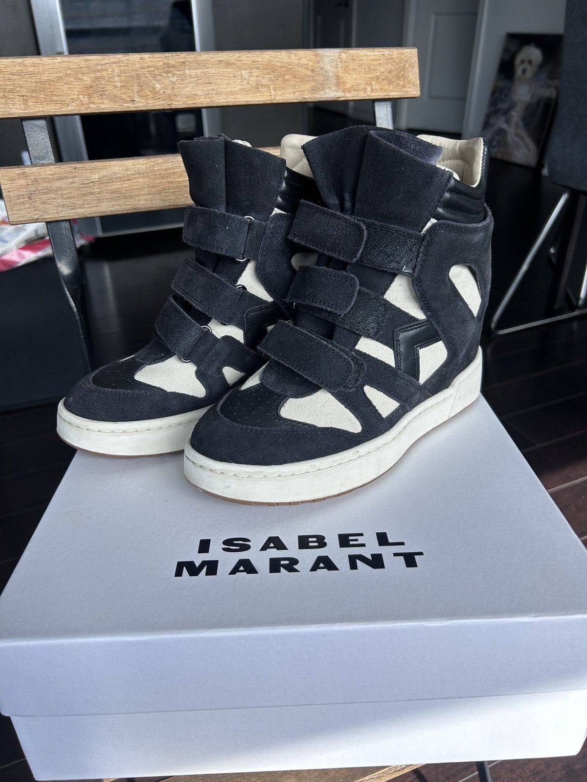 Isabel Marant ISABEL MARANT IM3 SNEAKERS Size US 6.5 / IT 36.5 - 1 Thumbnail