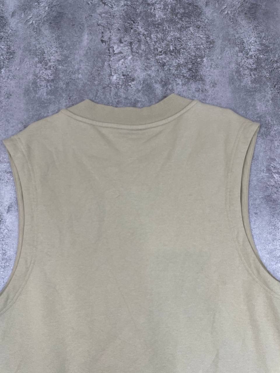 Nike Puma Men’s Sweatshirt Vest V-Neck Beige Size L Size US L / EU 52-54 / 3 - 7 Thumbnail