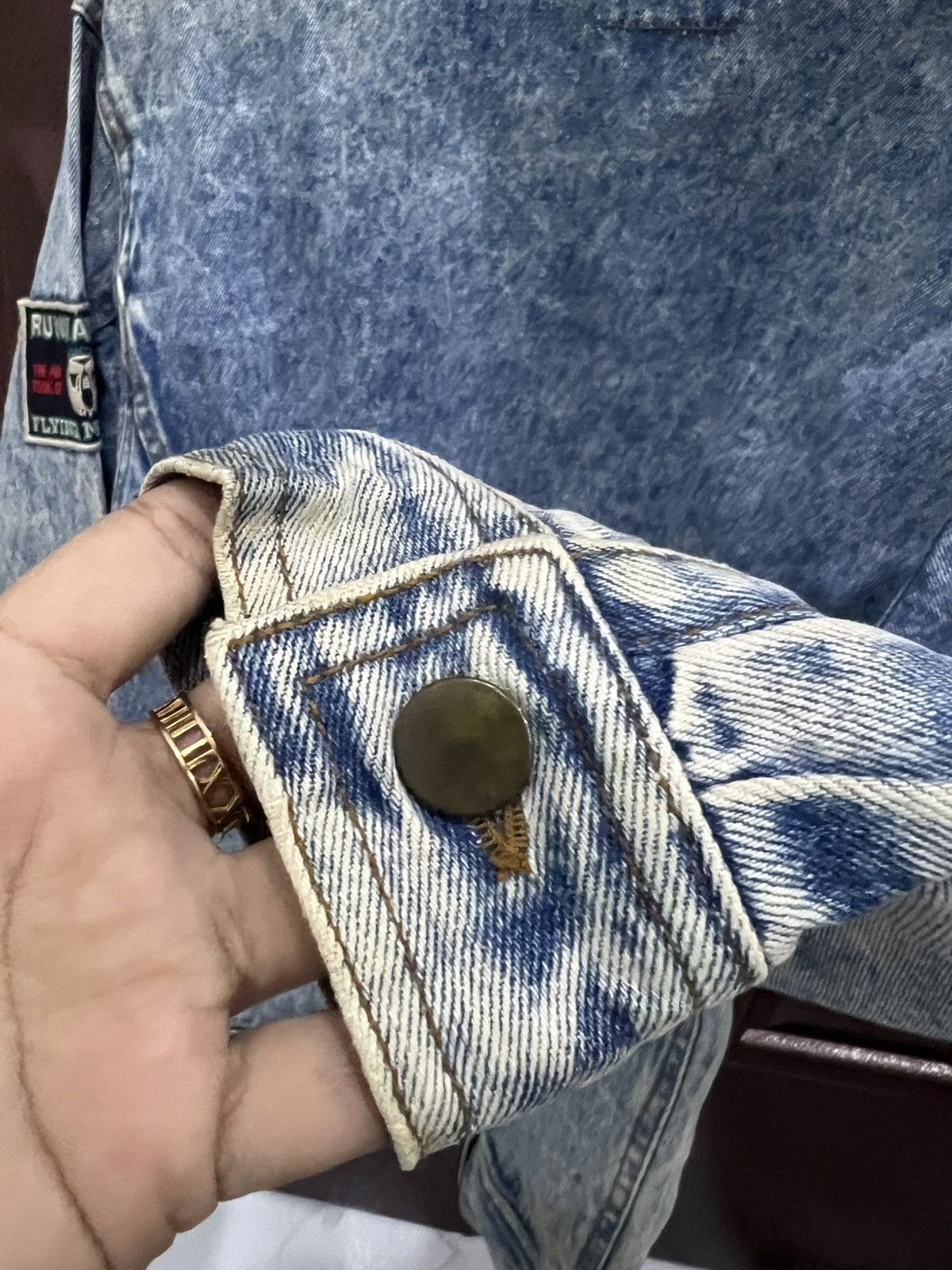 Japanese Brand Vintage 80's Wrangler Acid Wash Hotcrew Patches Denim Jacket Size US M / EU 48-50 / 2 - 10 Thumbnail