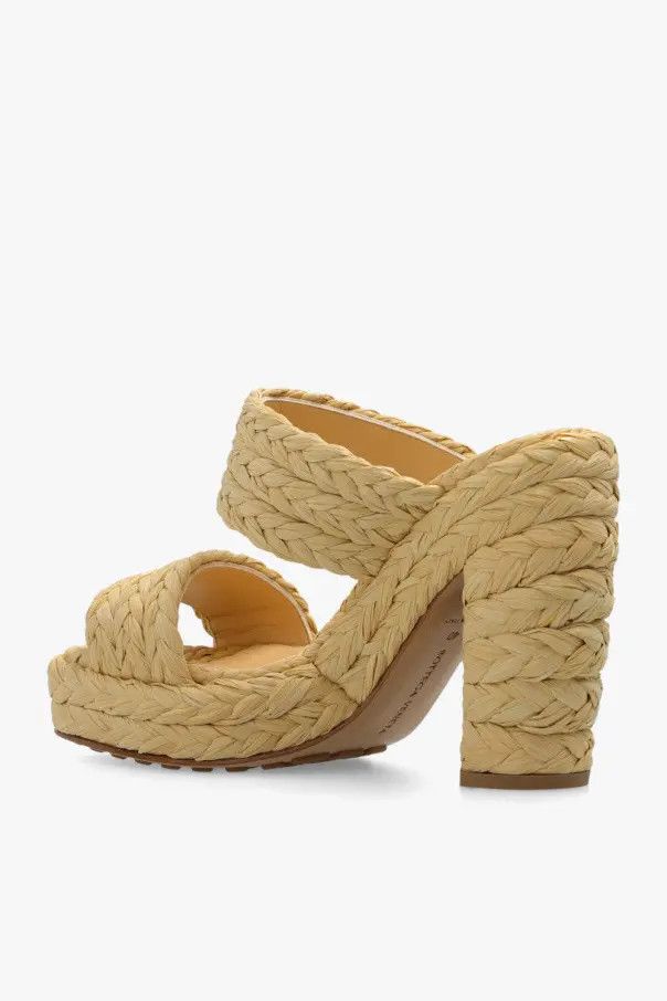 Bottega Veneta o1n1vont1125 Canalazzo Sandals in Beige Size US 6 / IT 36 - 2 Thumbnail