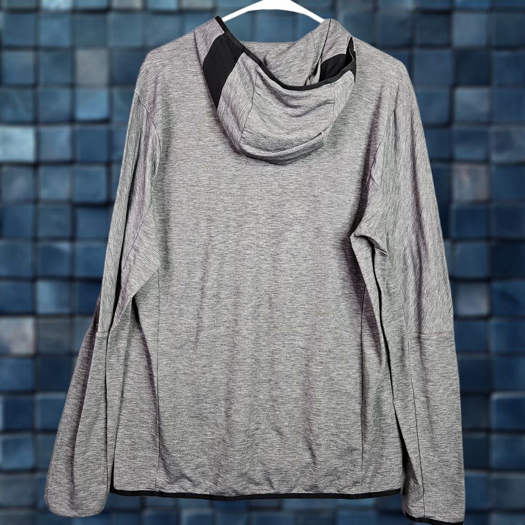 Vintage Hill City Men’s M Gray Lightweight Hoodie Pullover Activewear Regular Fit Raglan Sleeve Logo Size US M / EU 48-50 / 2 - 1 Thumbnail