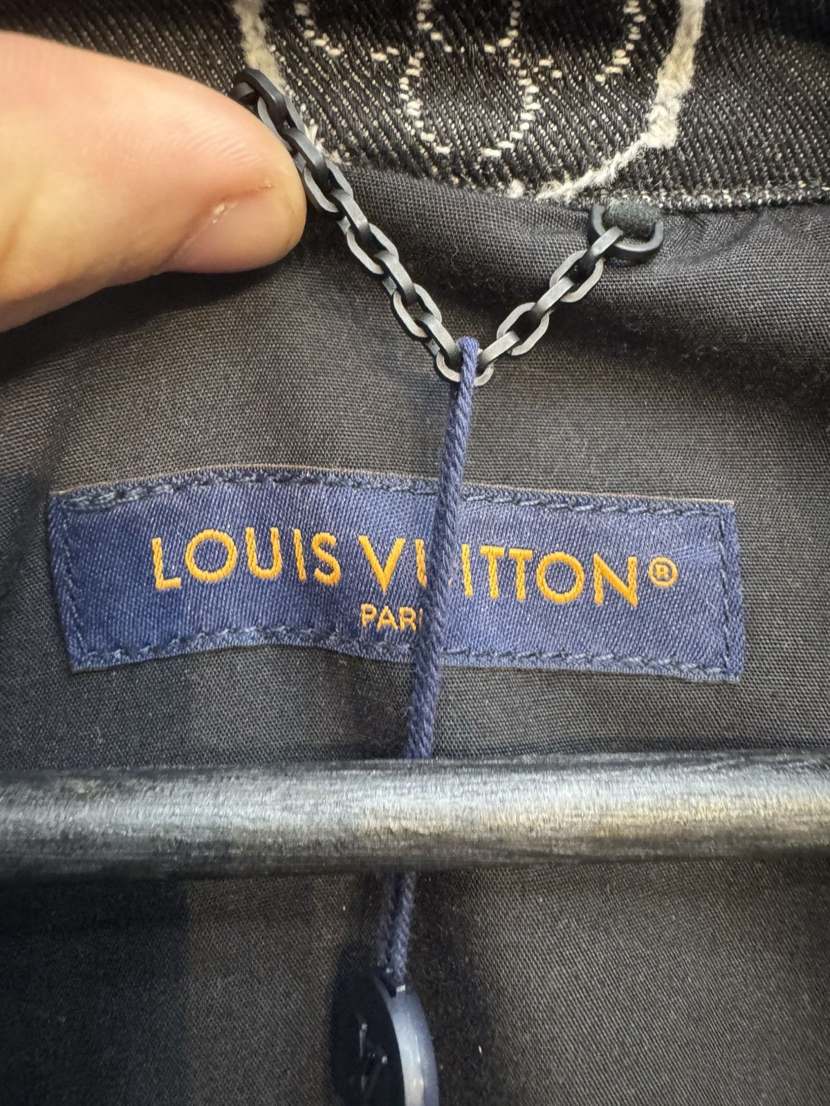 Louis Vuitton Louis Vuitton short sleeve Monogram Chambray Shirt 1ABYON Size US XL / EU 56 / 4 - 3 Thumbnail