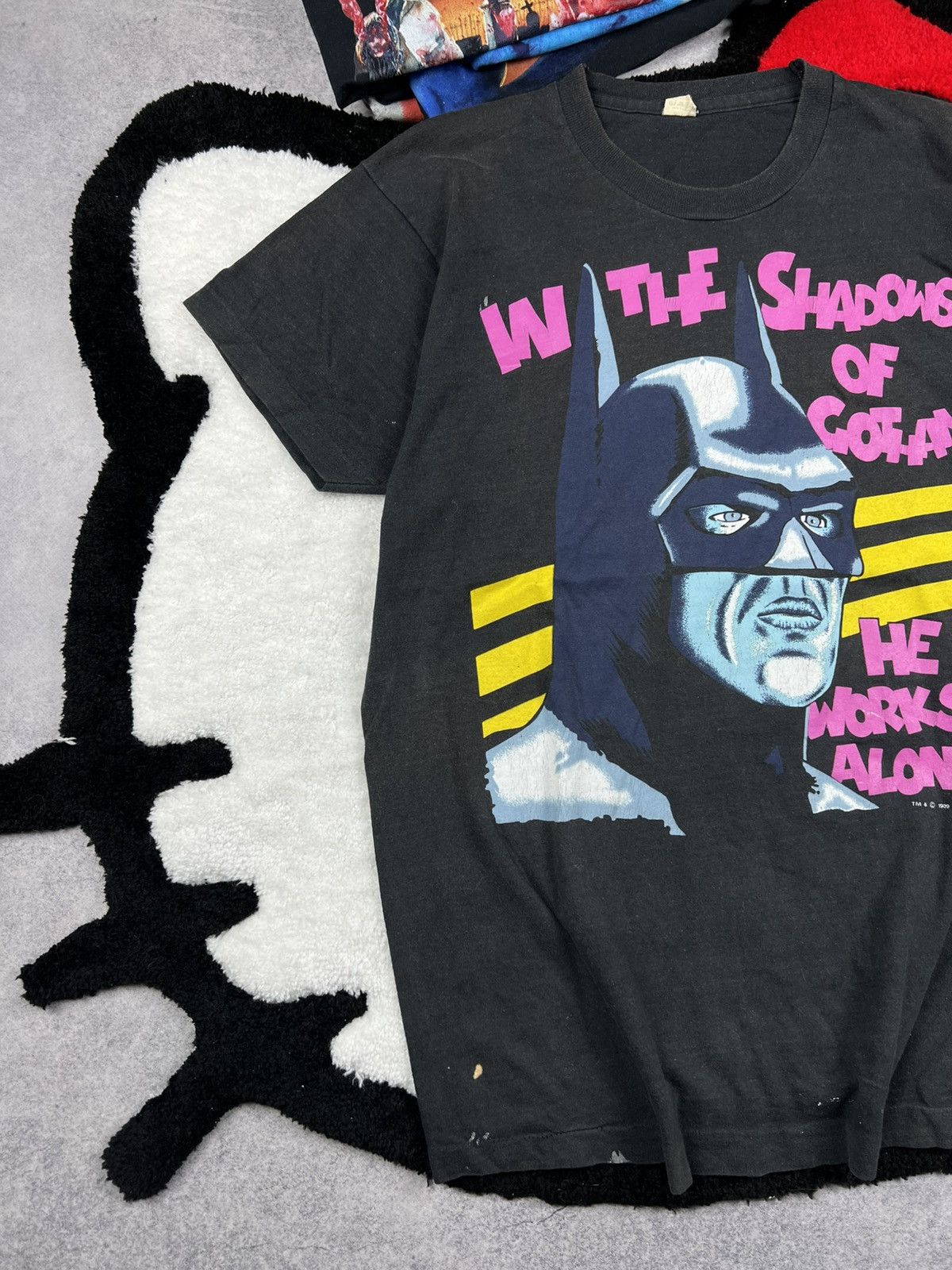 Vintage Vintage Batman 1989 Faded Distressed Gotham Y2K Tee Shirt Size US M / EU 48-50 / 2 - 2 Thumbnail