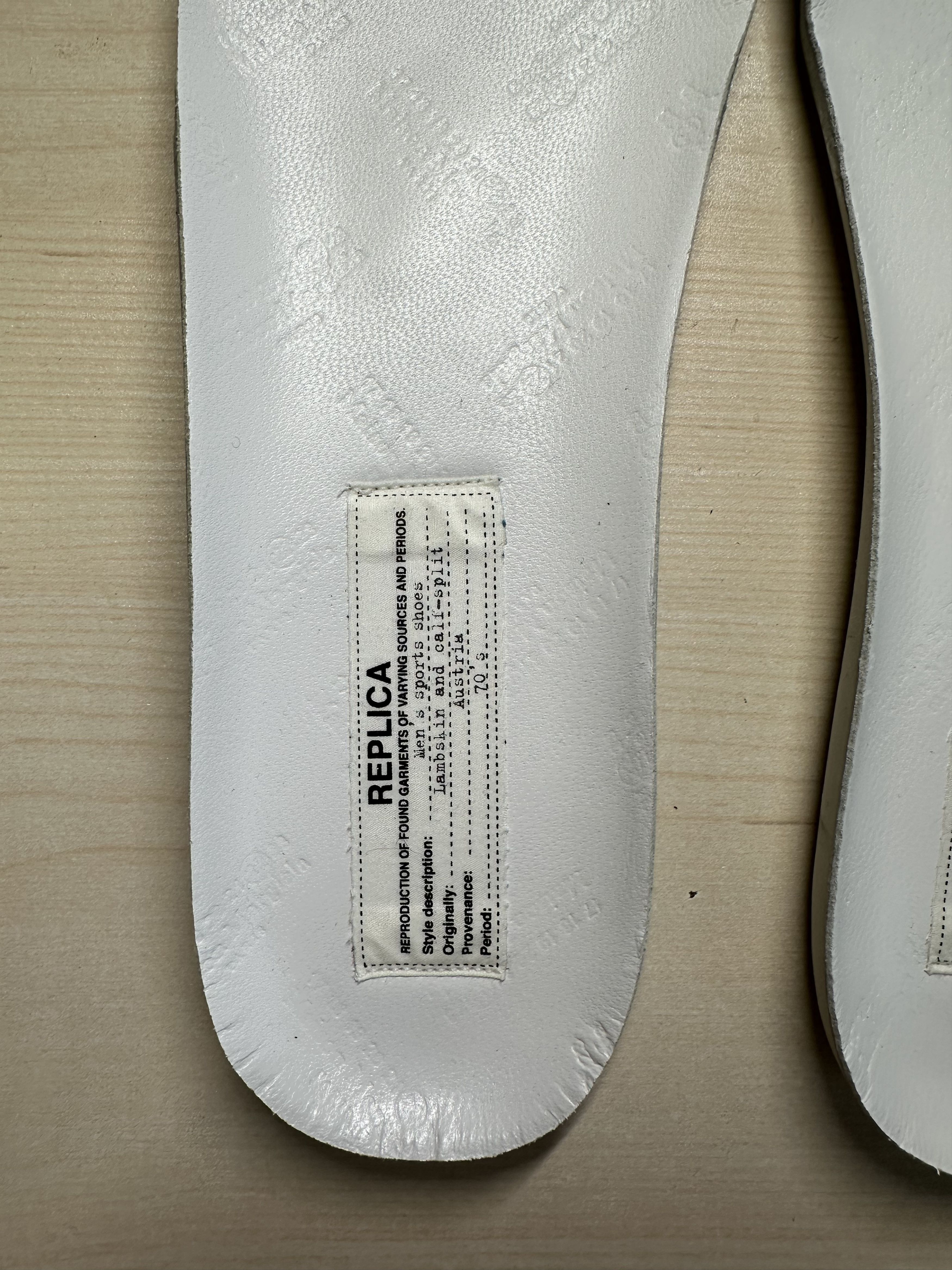 Maison Margiela Maison Margiela Gats Blue Iridescent Size US 9 / EU 42 - 15 Thumbnail