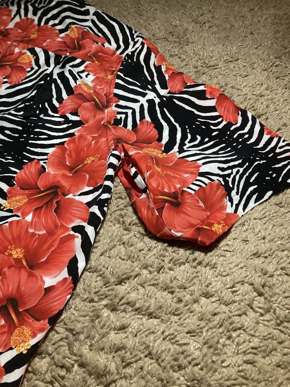 Celine New SS25 Celine Floral Bloom Silk Camp Collar Shirt Hawaiian Size US L / EU 52-54 / 3 - 12 Thumbnail
