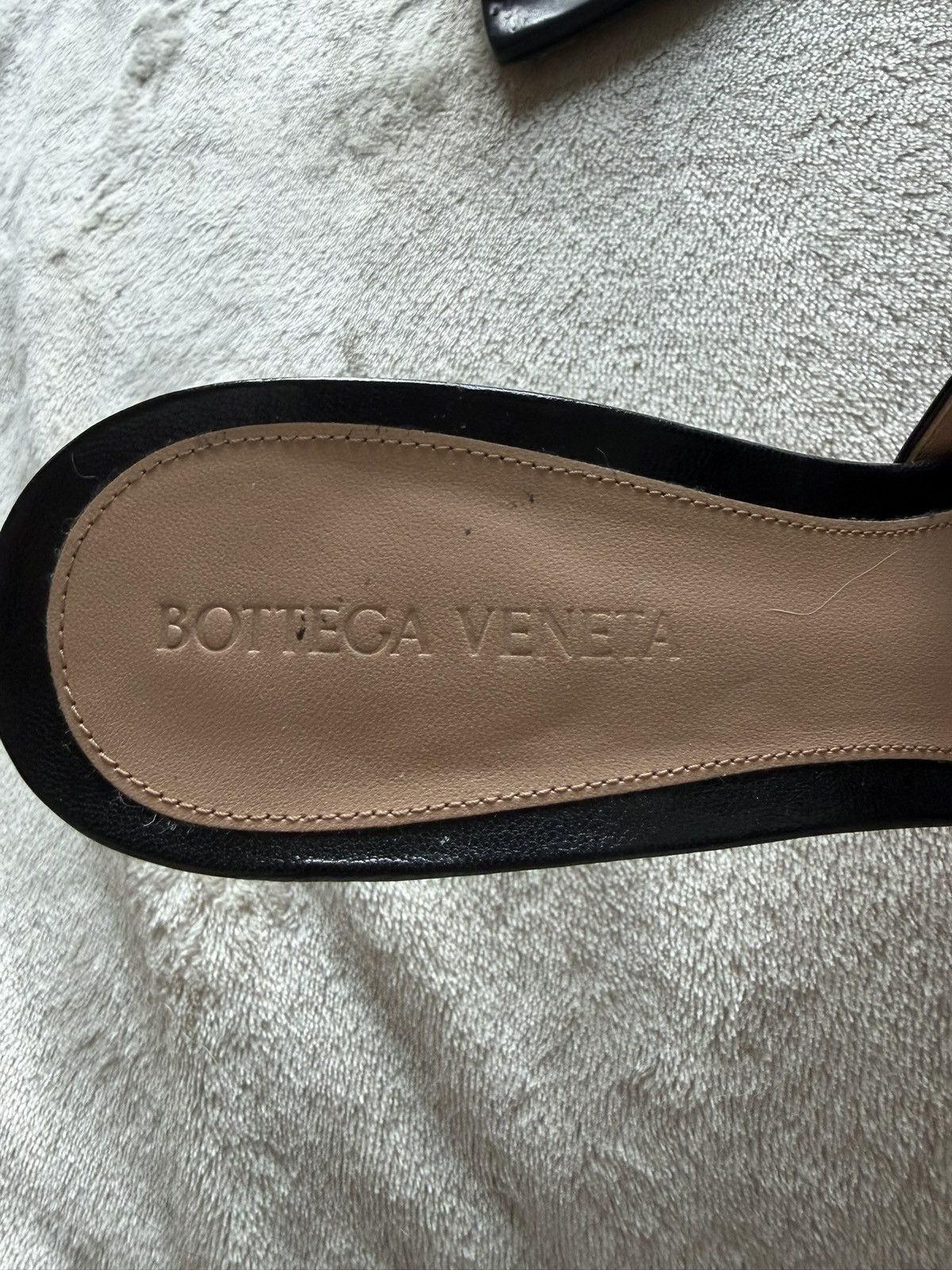 Bottega Veneta Bottega Veneta Black Leather Mule Heels Size US 7.5 / IT 37.5 - 4 Thumbnail
