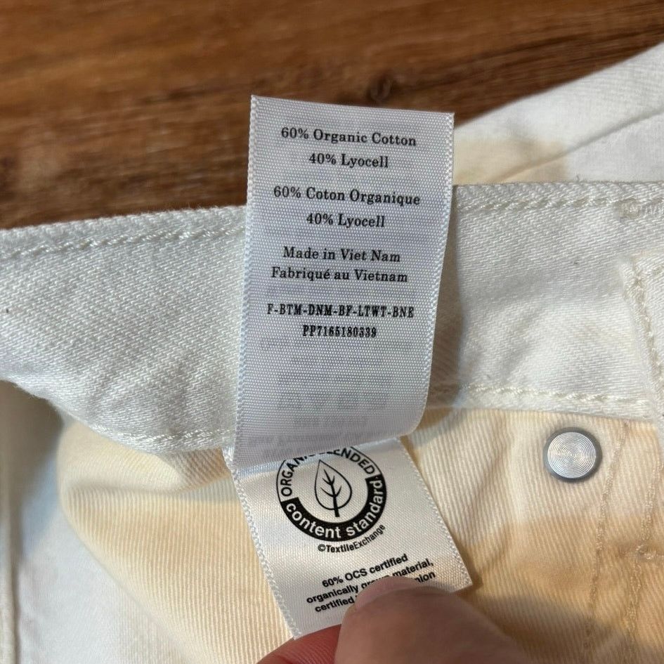 Everlane NWOT Everlane The Super-Soft Relaxed Jean In Bone Size 26 Size 26" / US 2 / IT 38 - 5 Thumbnail