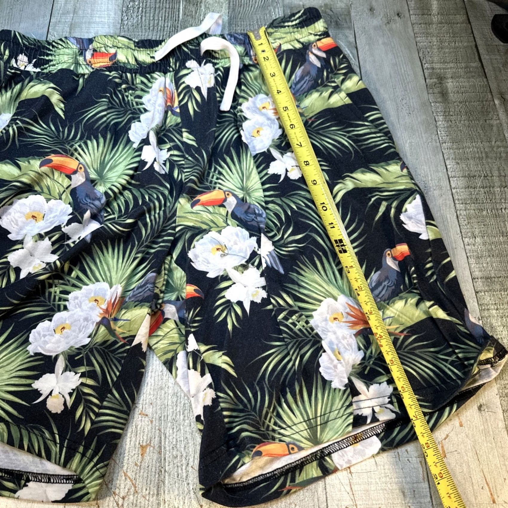 Vintage Jogal Botanical Floral Lightweight Shorts Cream Drawstring XL Men Hawaiian Pattern Men’s Clothing Size US 36 / EU 52 - 4 Thumbnail