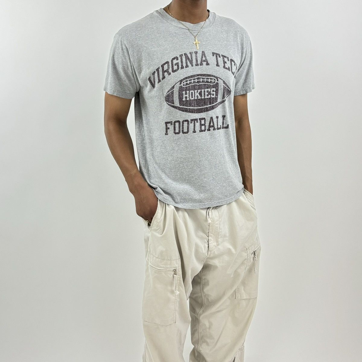 Champion vintage Y2K VIRGINIA TECH HOKIES UNIVERSITY Football t-shirt Size US M / EU 48-50 / 2 - 2 Thumbnail